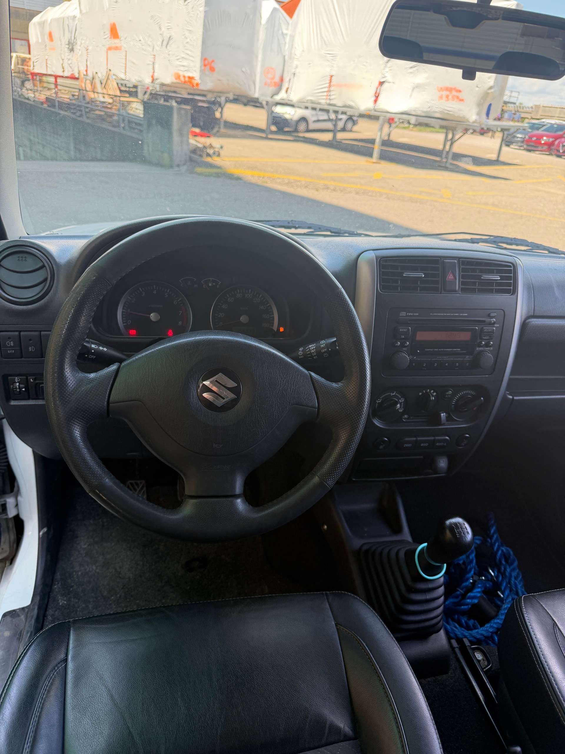 SUZUKI Jimny 1.3 16V GL Top-image-10