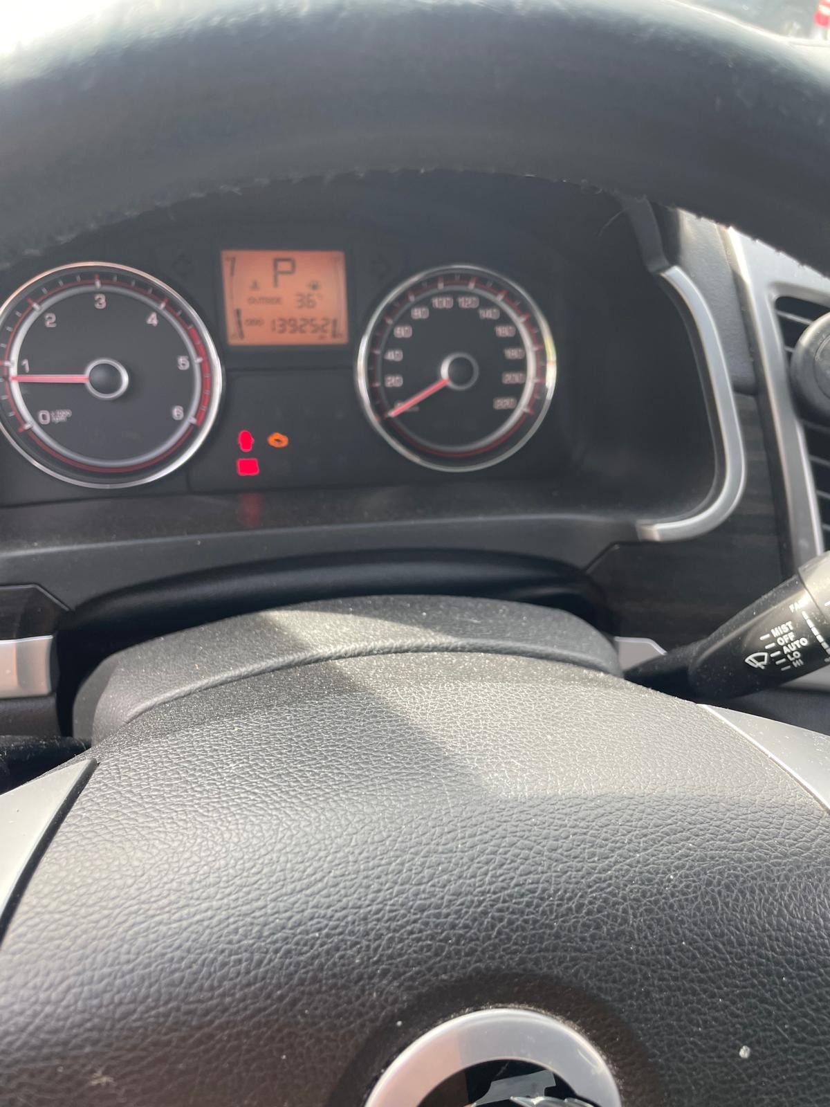 KGM-SsangYong Korando 2.0 e-XDI Quartz 4WD Automatic-image-5