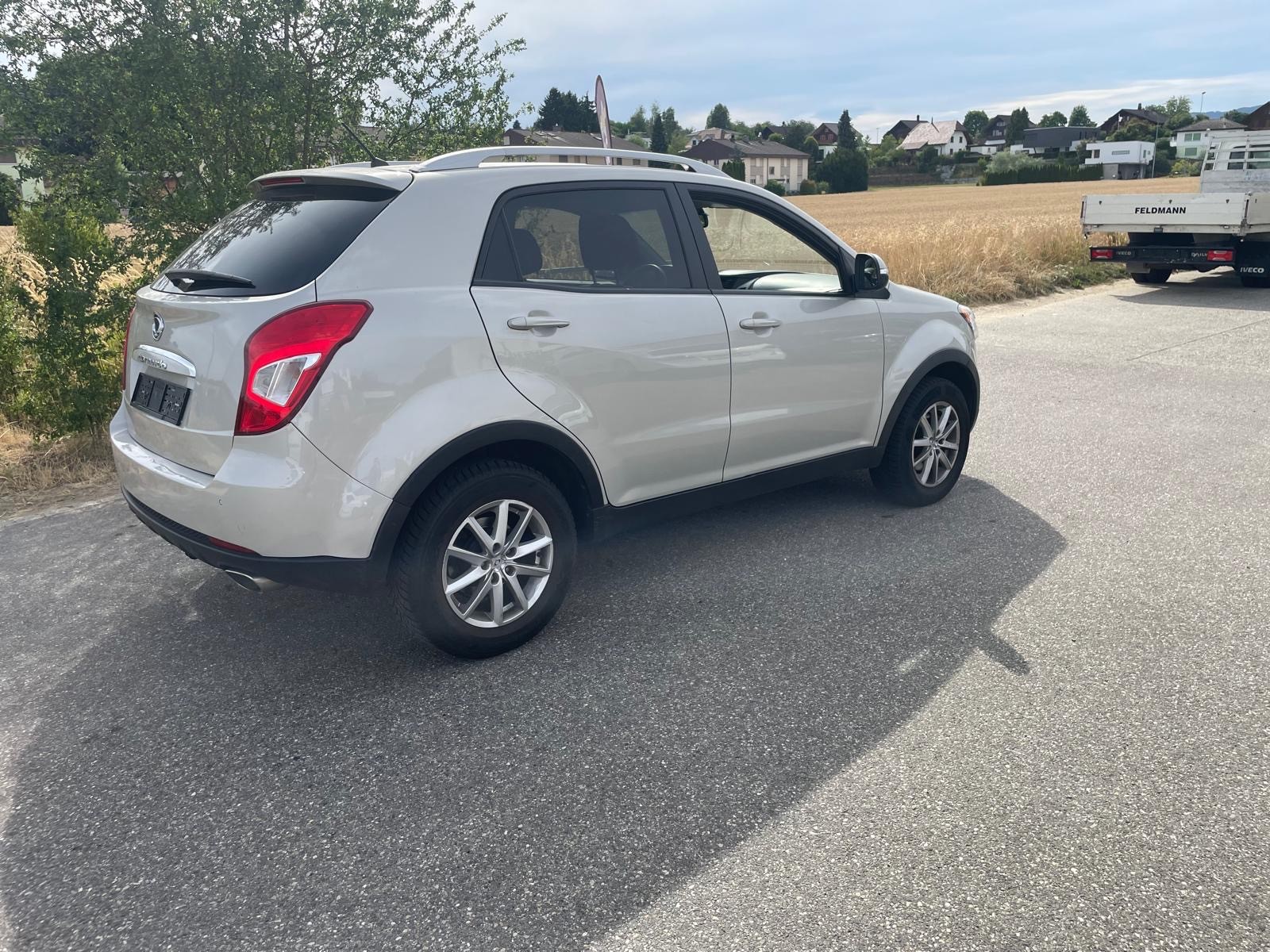 KGM-SsangYong Korando 2.0 e-XDI Quartz 4WD Automatic-image-9