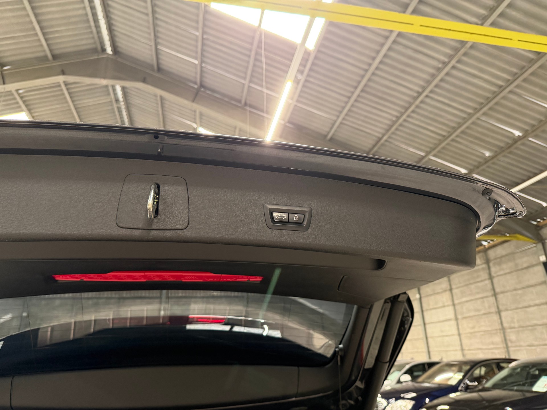 BMW X1 xDrive 25i M Sport Steptronic-image-19
