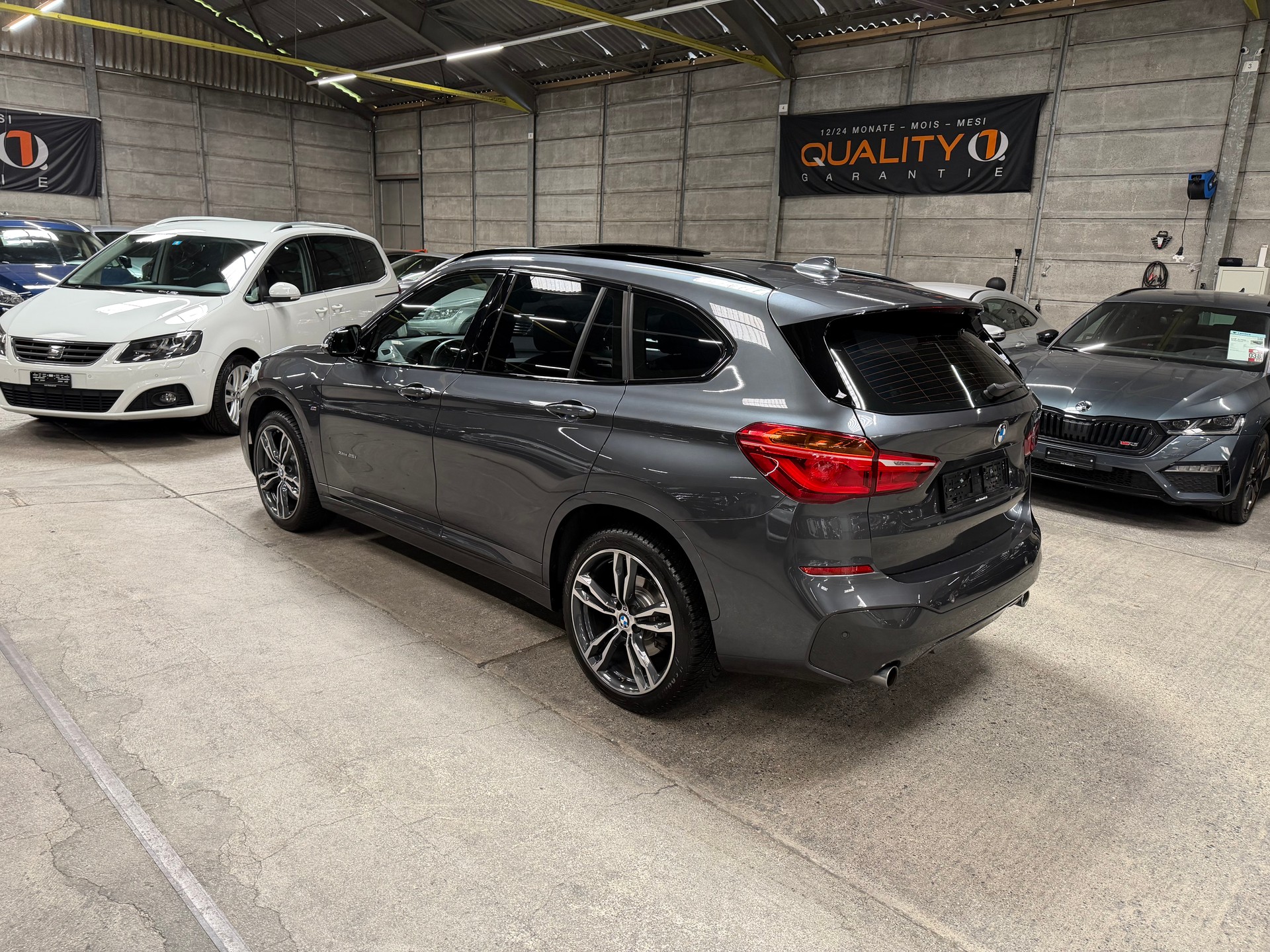 BMW X1 xDrive 25i M Sport Steptronic-image-5