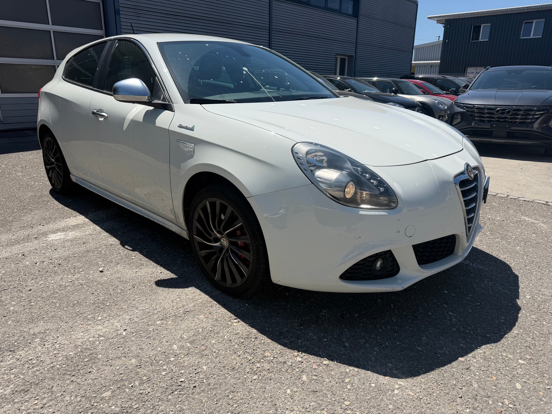ALFA ROMEO Giulietta 2.0 JTDM Distinctive-image-2
