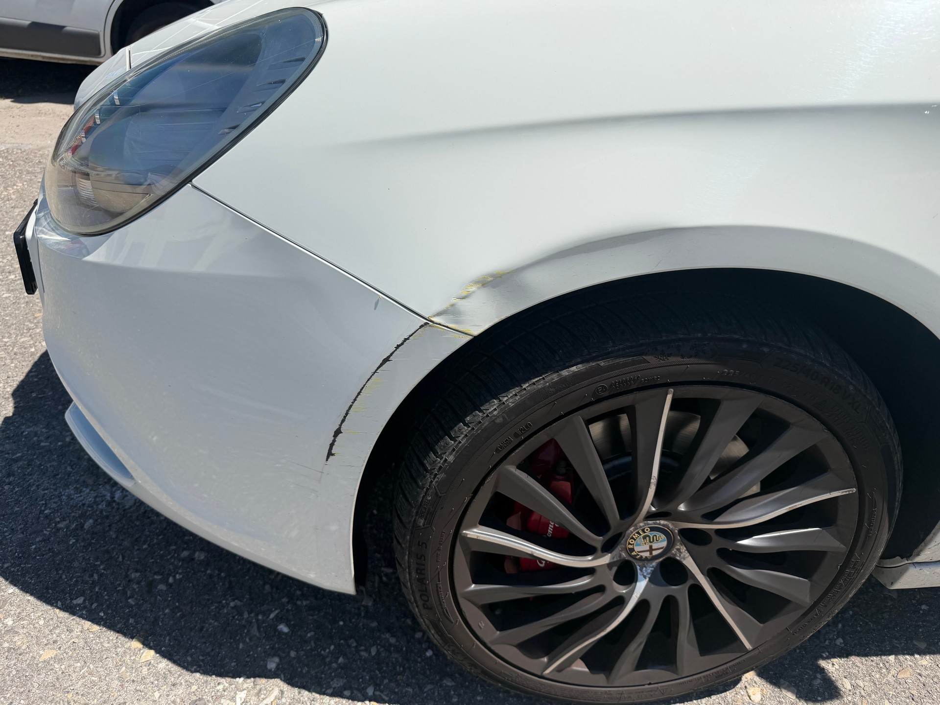 ALFA ROMEO Giulietta 2.0 JTDM Distinctive-image-4