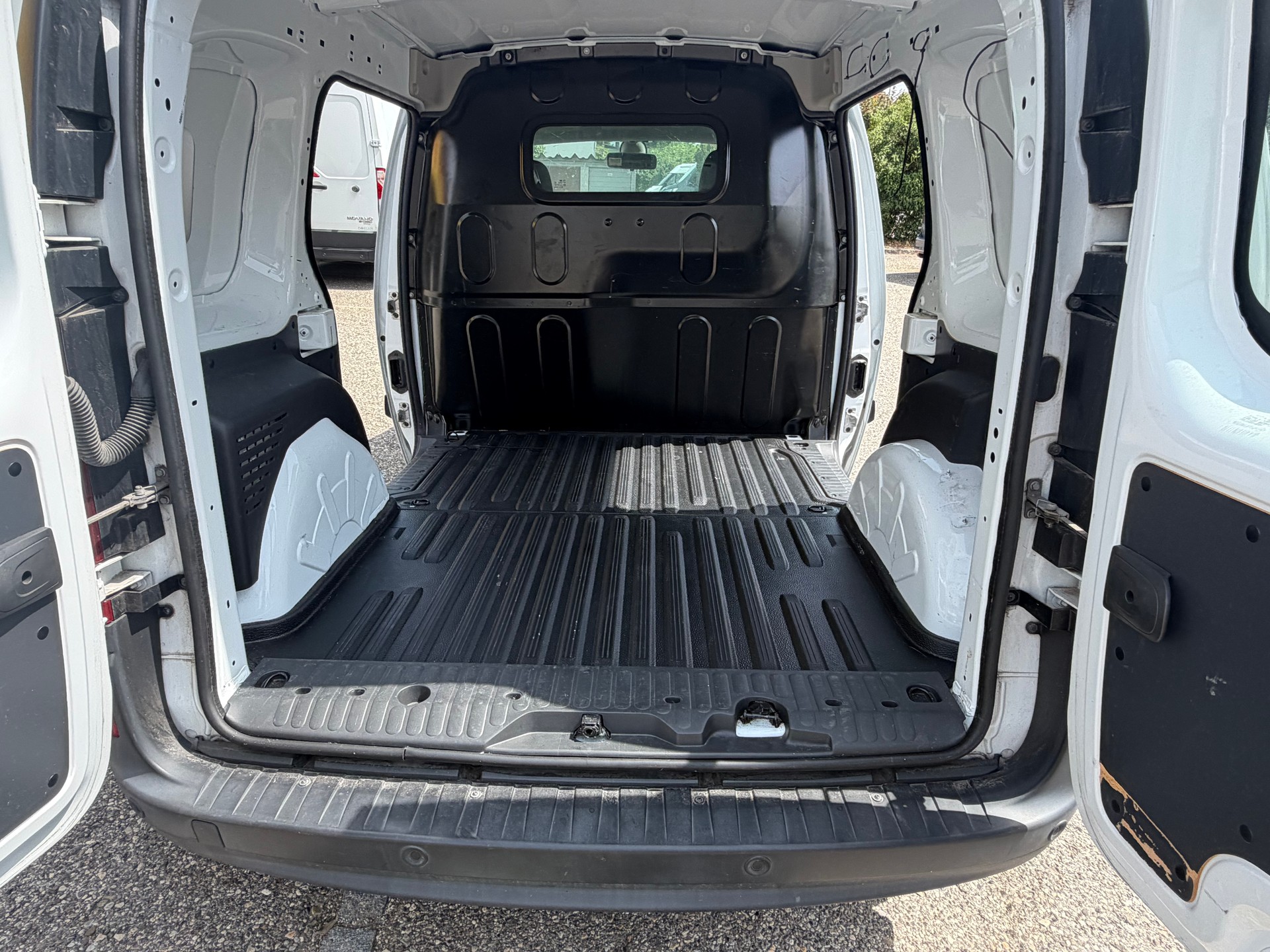 MERCEDES-BENZ Citan 111 CDI L Euro 6-image-8