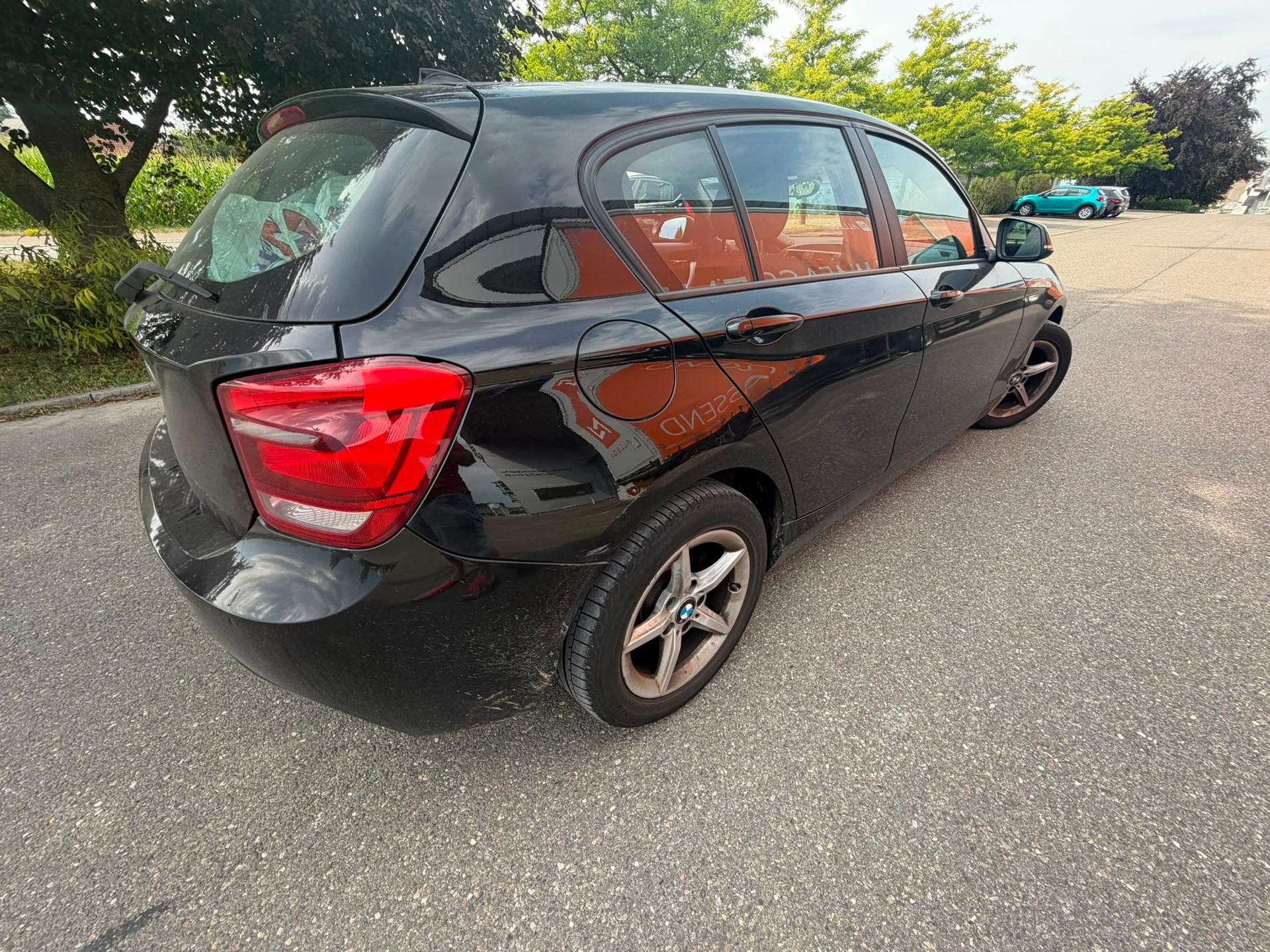BMW 114i Business-image-5