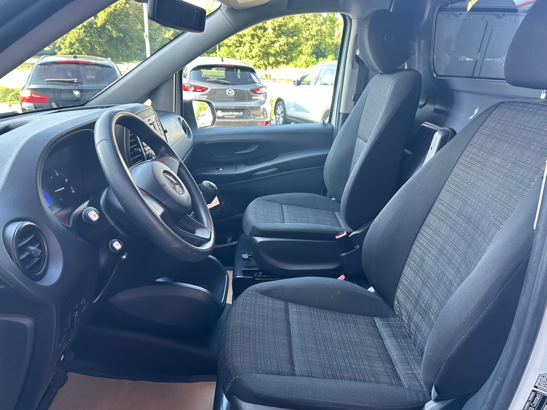 MERCEDES-BENZ Vito 114 BlueTEC Euro 6-image-13