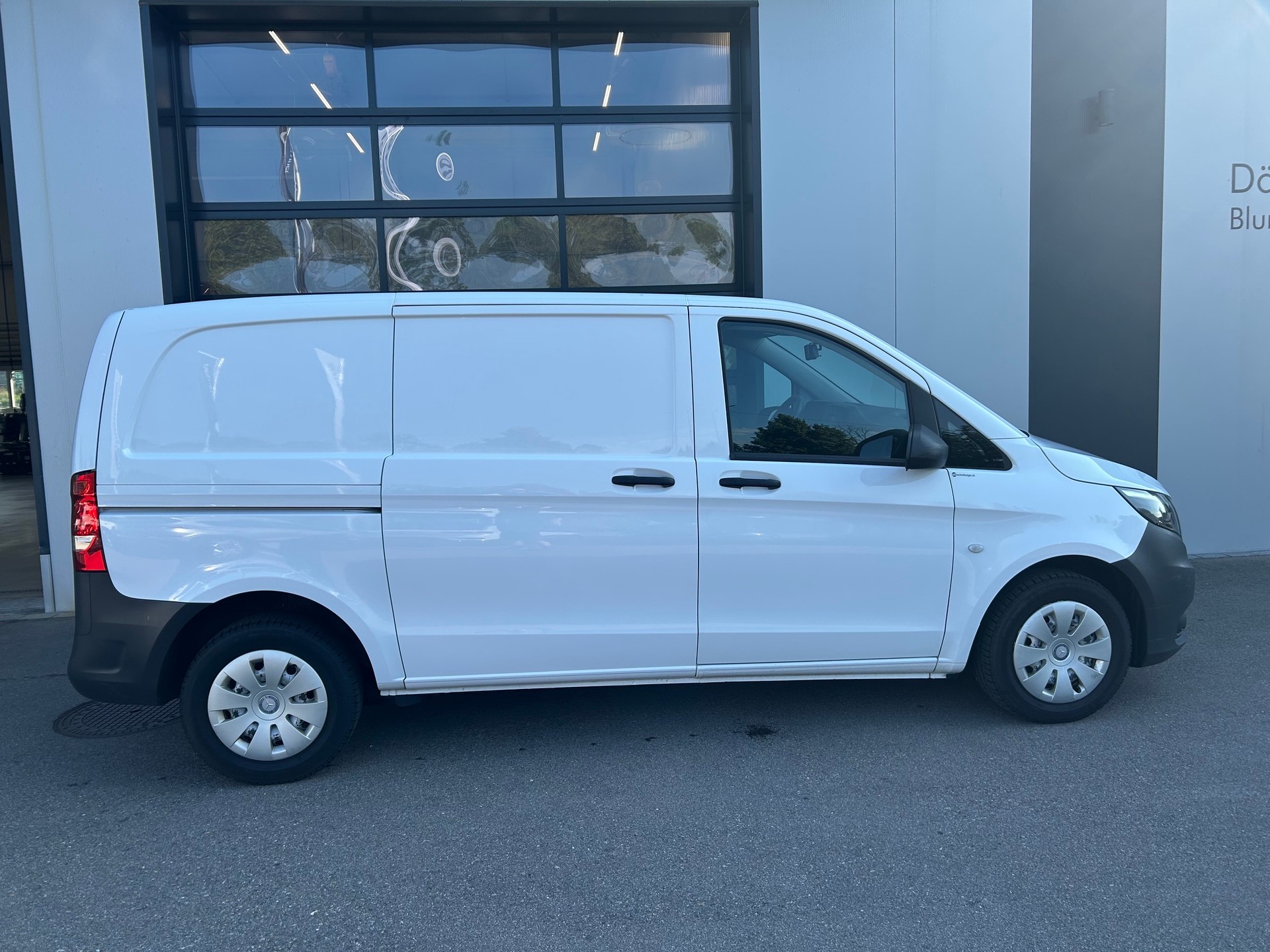 MERCEDES-BENZ Vito 114 BlueTEC Euro 6-image-3