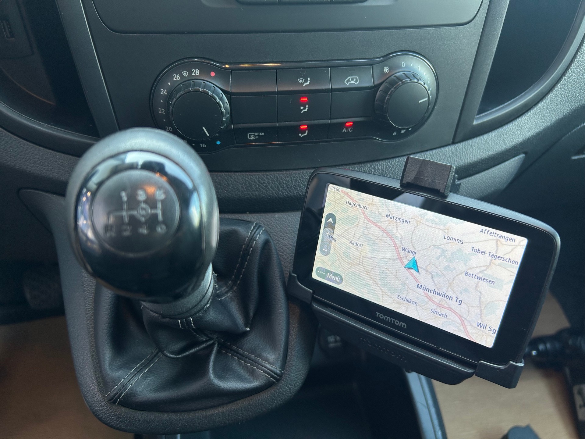 MERCEDES-BENZ Vito 114 BlueTEC Euro 6-image-14
