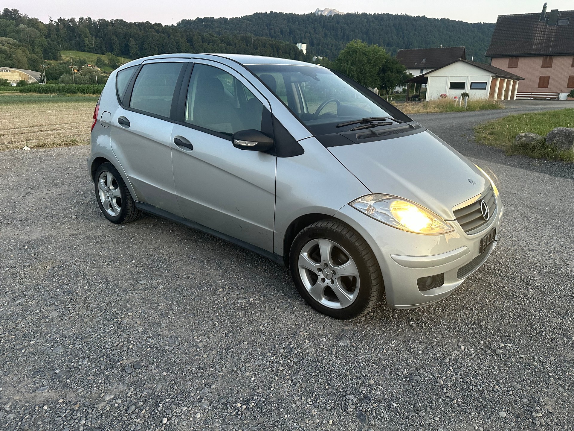 MERCEDES-BENZ A 170 Elégance-image-14