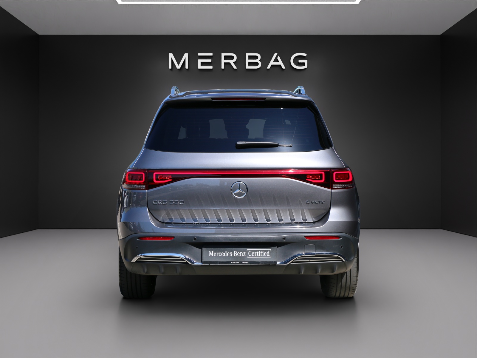 MERCEDES-BENZ EQB 350 4Matic AMG Line-image-3
