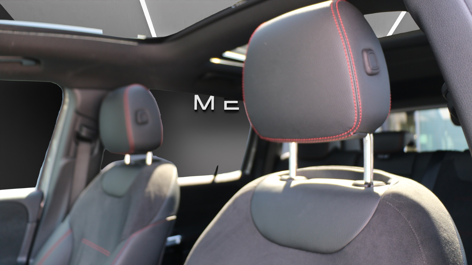 MERCEDES-BENZ EQB 350 4Matic AMG Line-image-6
