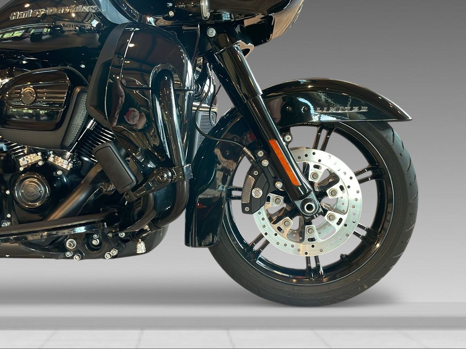 HARLEY-DAVIDSON FLTRK Road Glide Limited Black Pearl 114-image-7