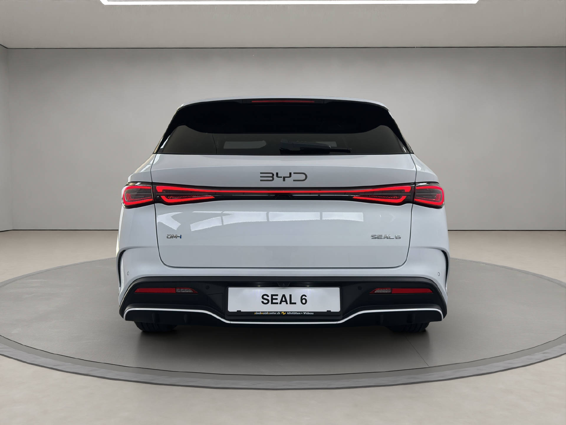 BYD Seal 6 DM-i Touring Comfort 212 PS-image-3