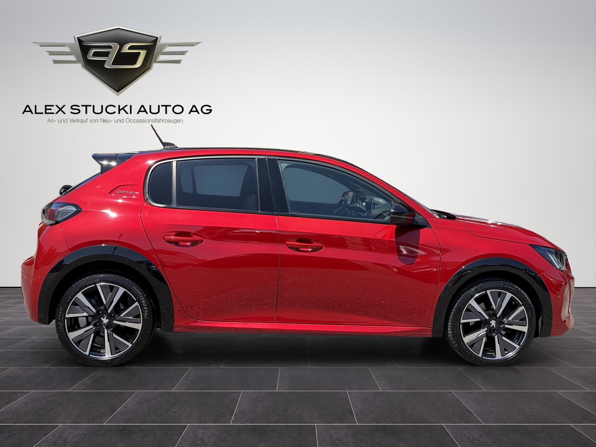 PEUGEOT 208 1.2 PureTech GT Line EAT8-image-4