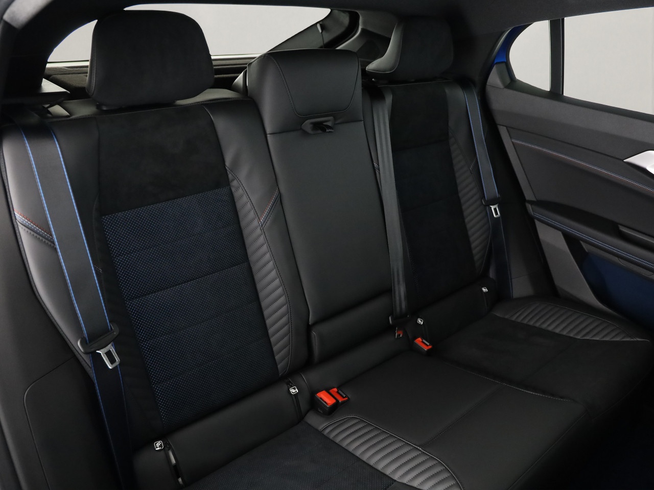 RENAULT Rafale 1.2 E-Tech Plug-in Atelier Alpine-image-7