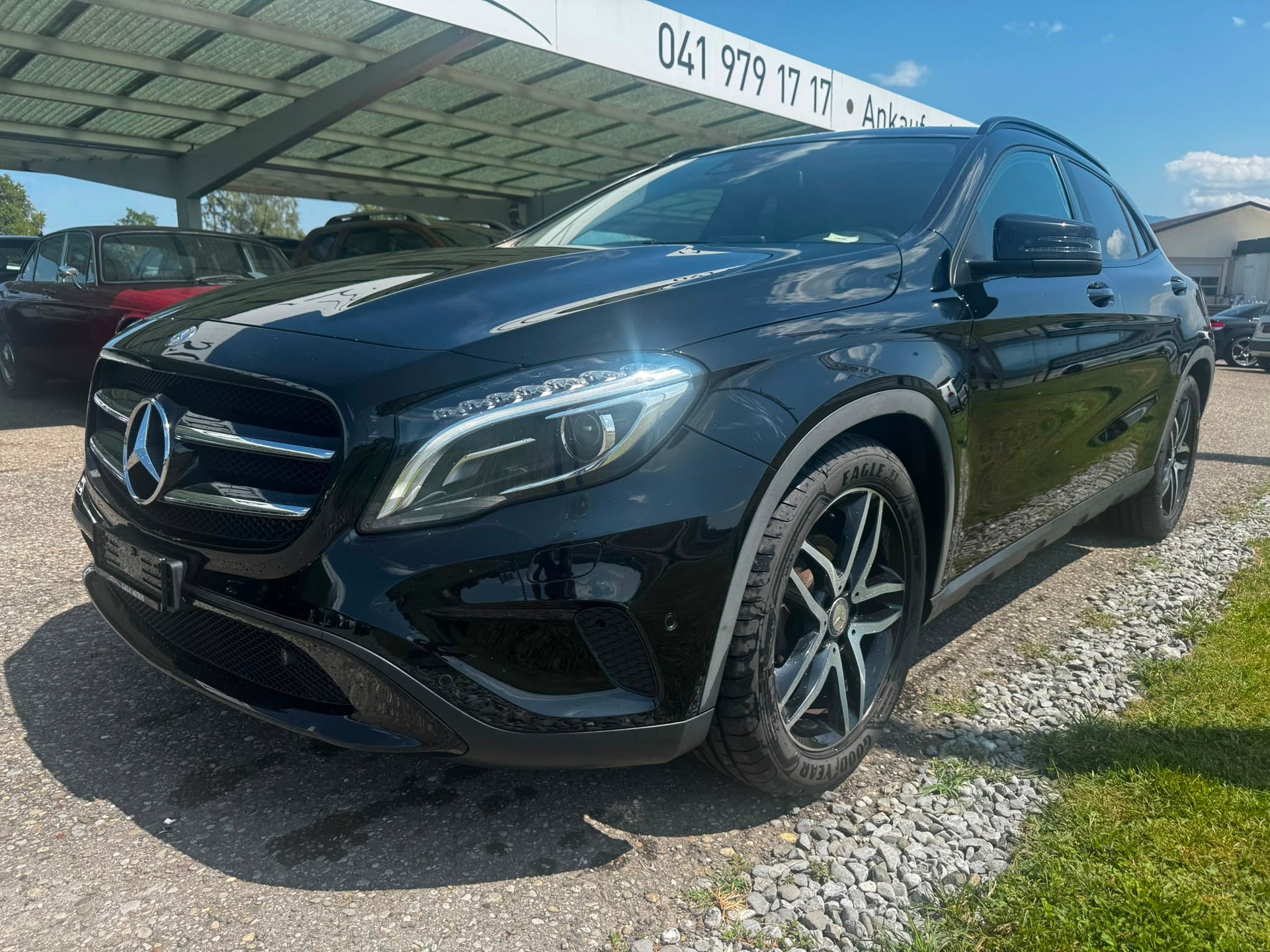 MERCEDES-BENZ GLA 200 7G-DCT-image-0