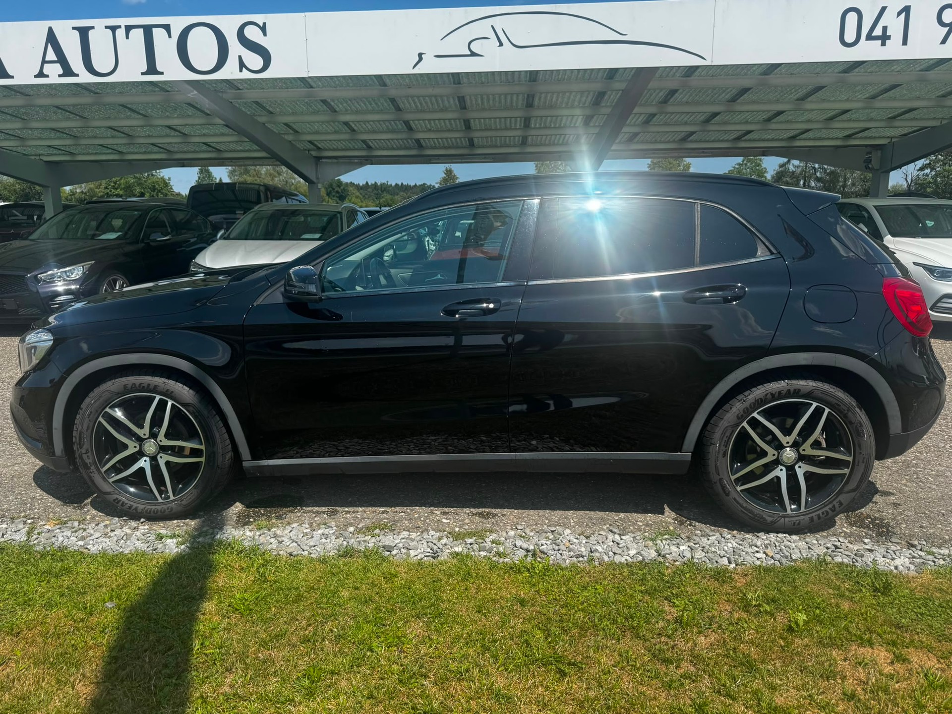 MERCEDES-BENZ GLA 200 7G-DCT-image-7