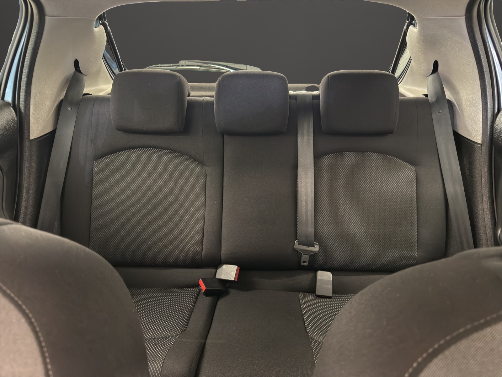 PEUGEOT 206 1.6 16V Exclusive Edition Automatic-image-9