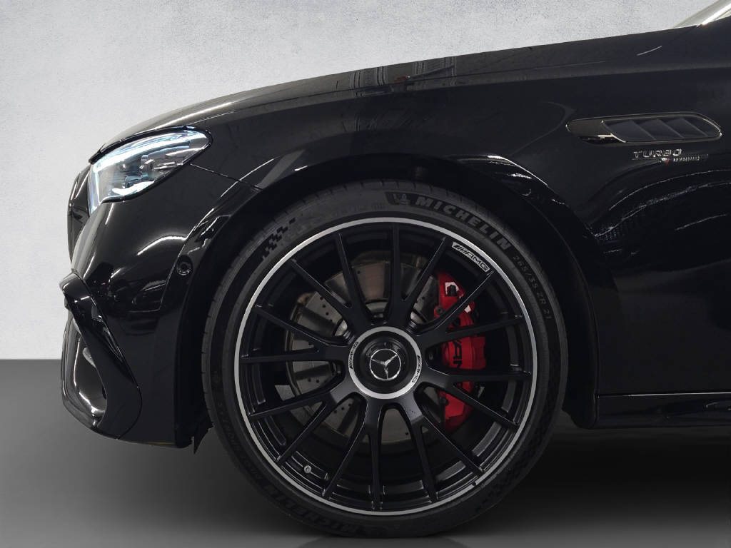 MERCEDES-BENZ E 53 Hybrid AMG 4Matic+ T-Modell-image-6