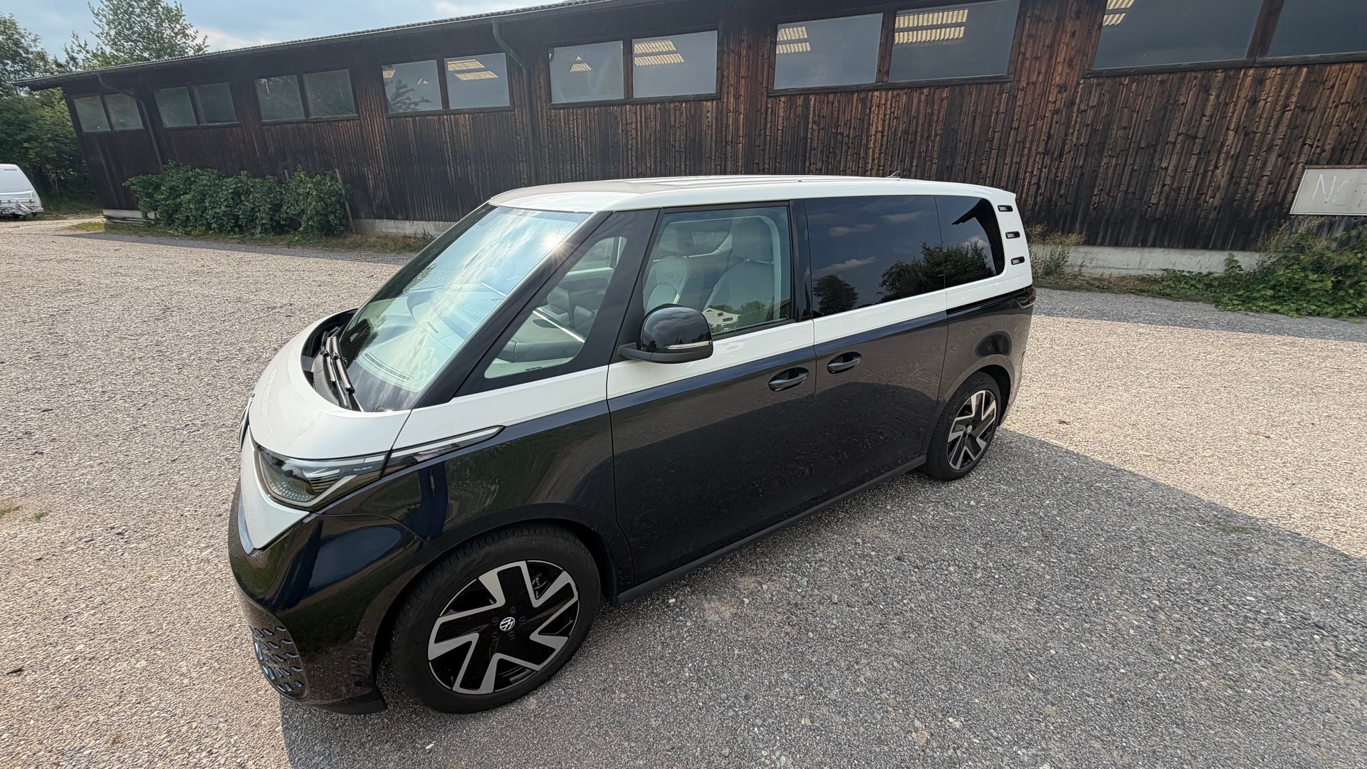 VW 77kWh Pro-image-0