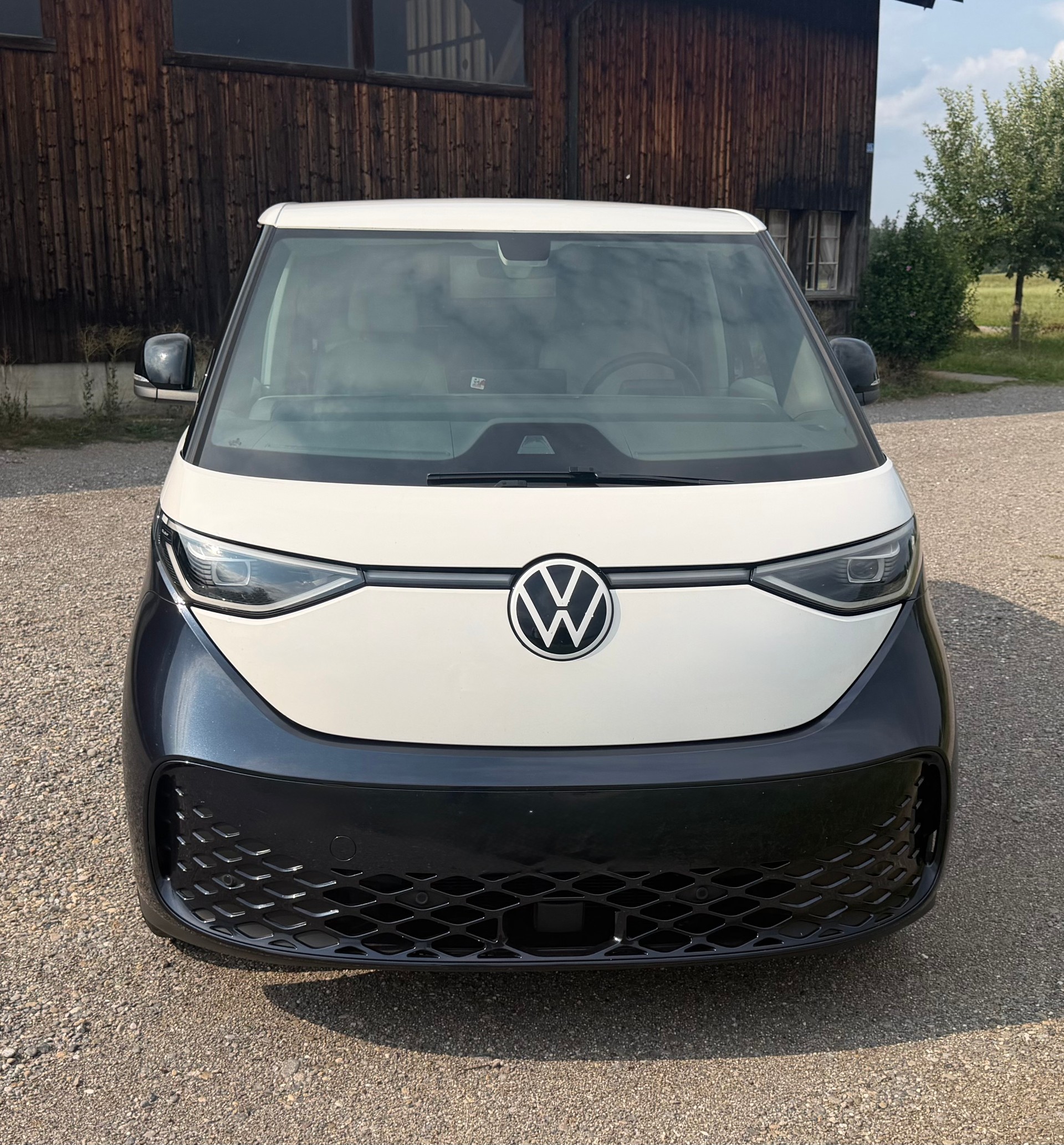 VW 77kWh Pro-image-1