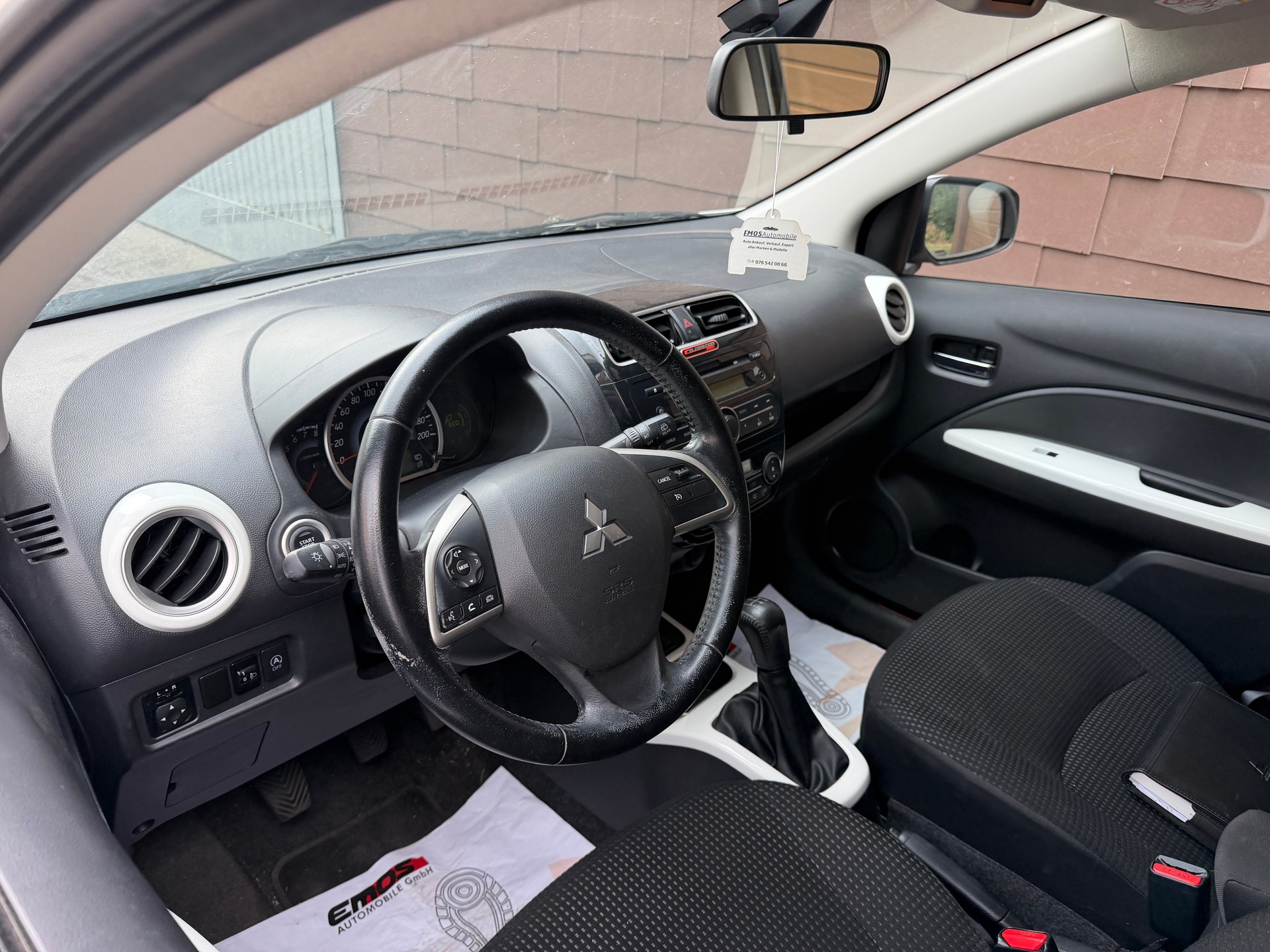 MITSUBISHI Space Star 1.2 Celebration 300K-image-11