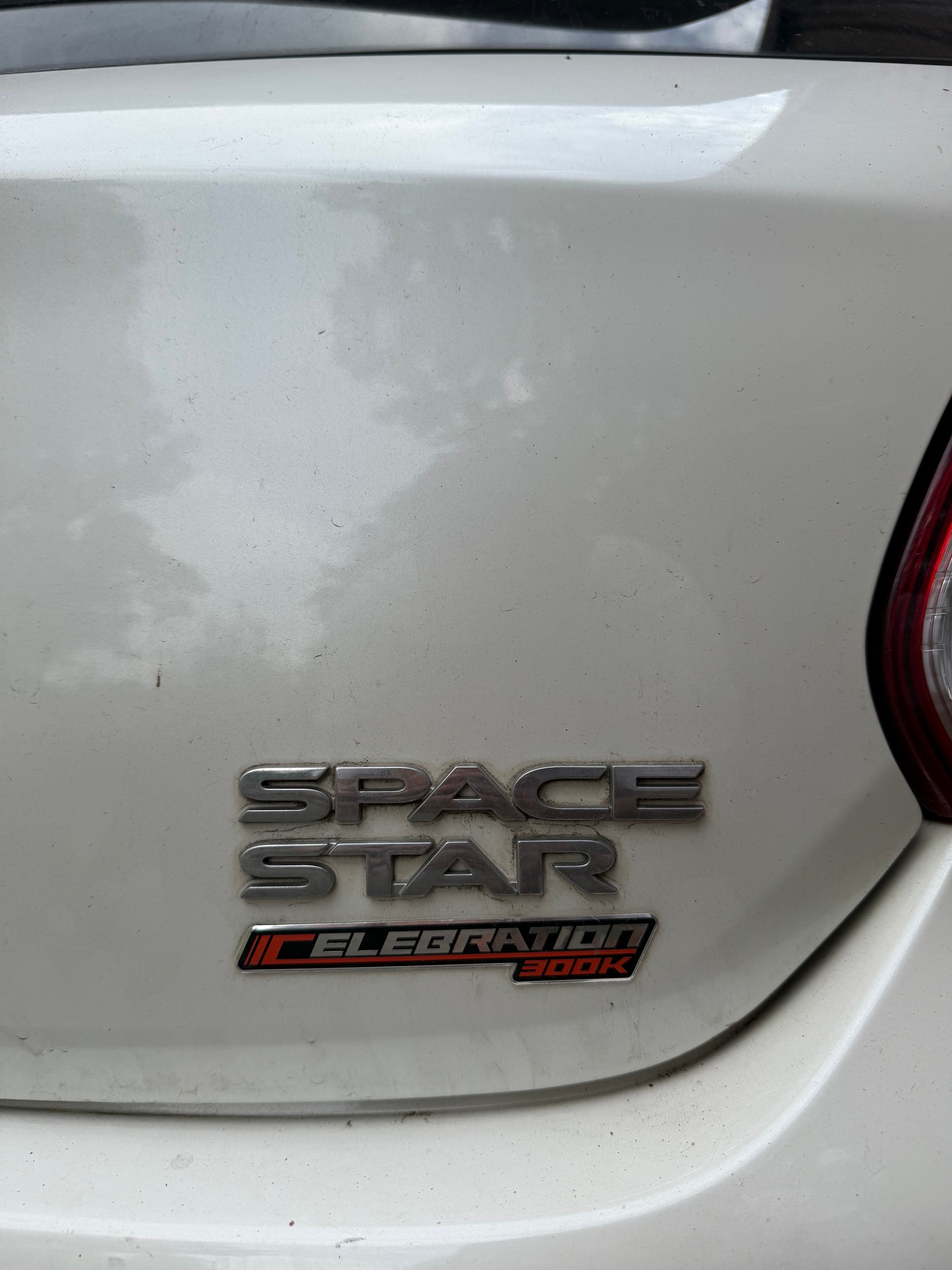 MITSUBISHI Space Star 1.2 Celebration 300K-image-7