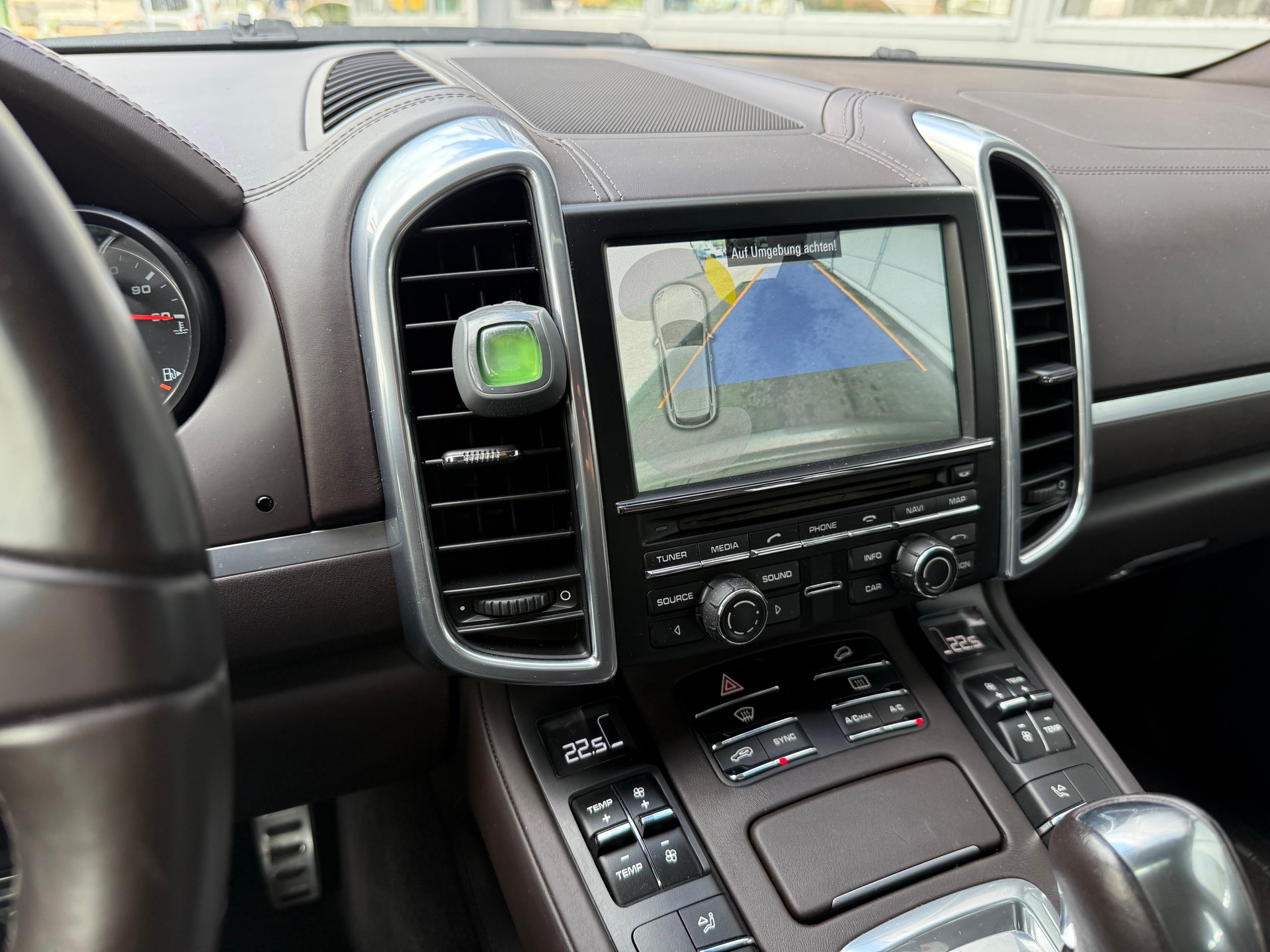 PORSCHE Cayenne S Diesel *Ab MFK *Tempomat *Porsche Entry & Drive *Elekt. Sonnenschutzrollos *Spurwechselwarn. *Bose Sound *Panorama-image-12