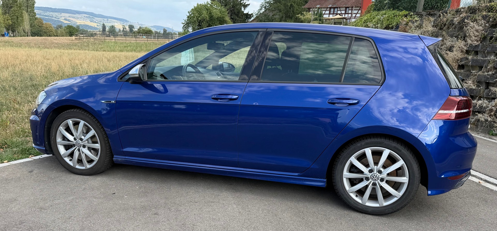 VW 2.0 TSI R DSG 4motion-image-3
