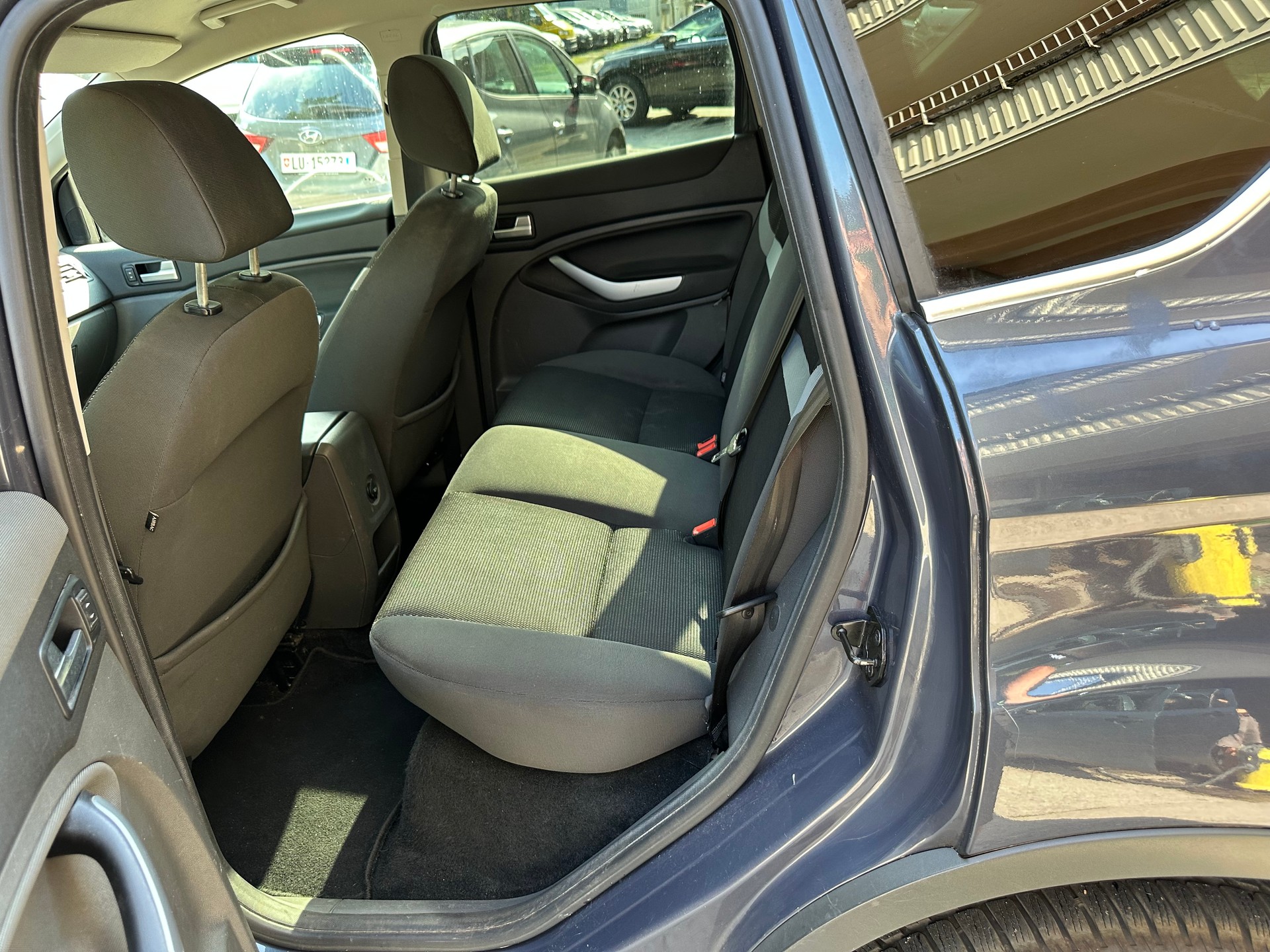FORD Kuga 2.0 TDCi Carving 4WD-image-7
