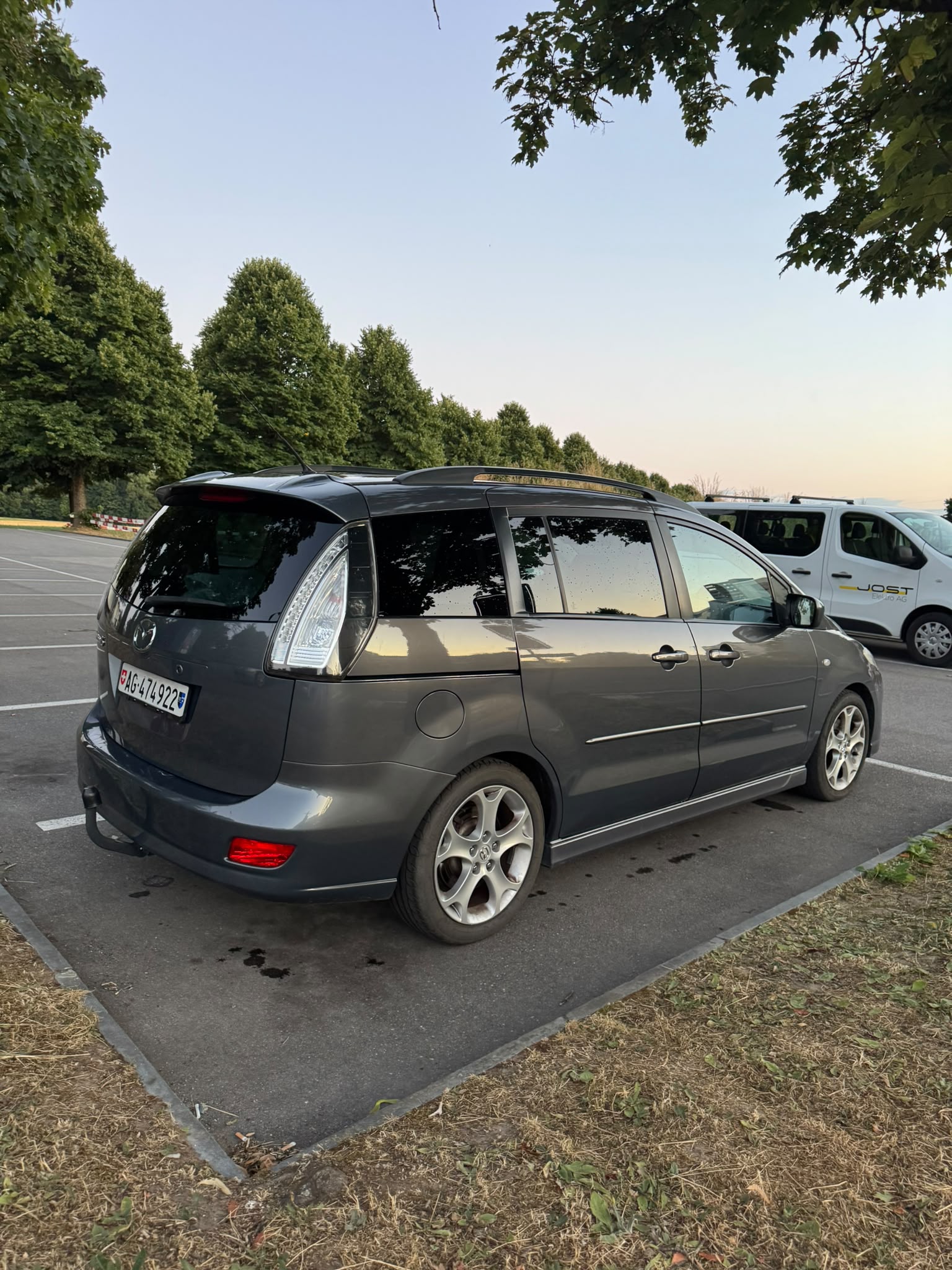 MAZDA 5 2.0d 16V Sport-image-2