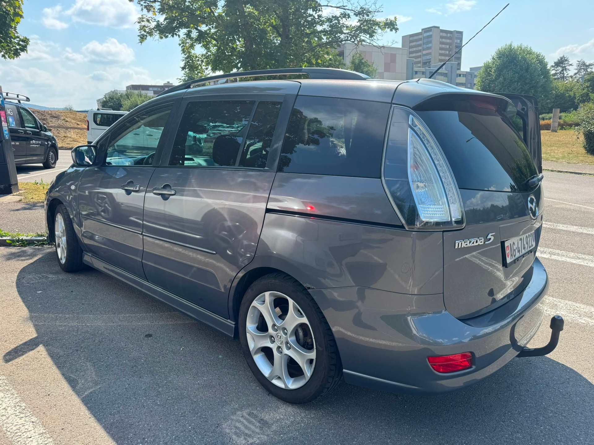 MAZDA 5 2.0d 16V Sport-image-3