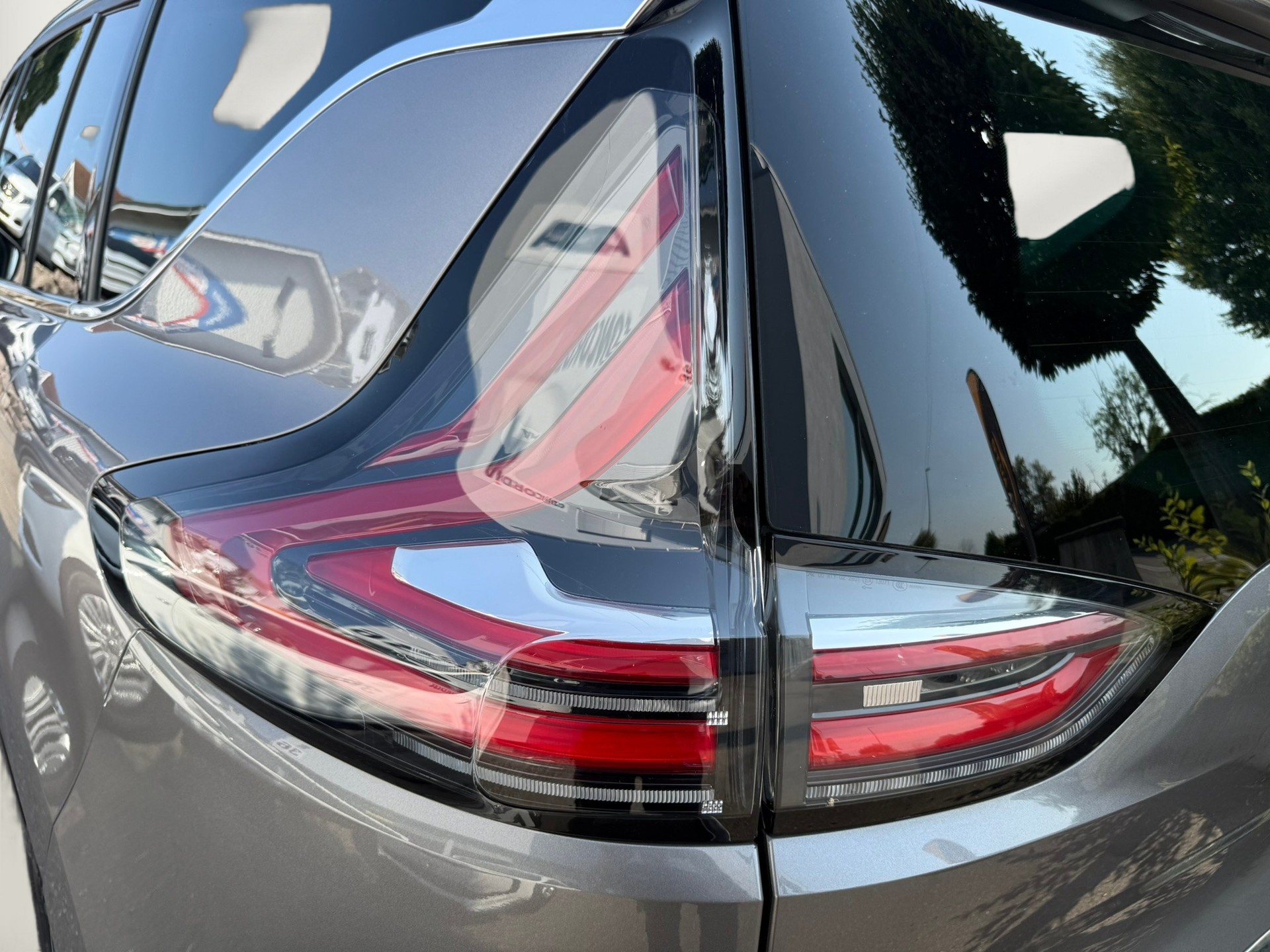 RENAULT Espace 1.8 TCe Intens EDC-image-10
