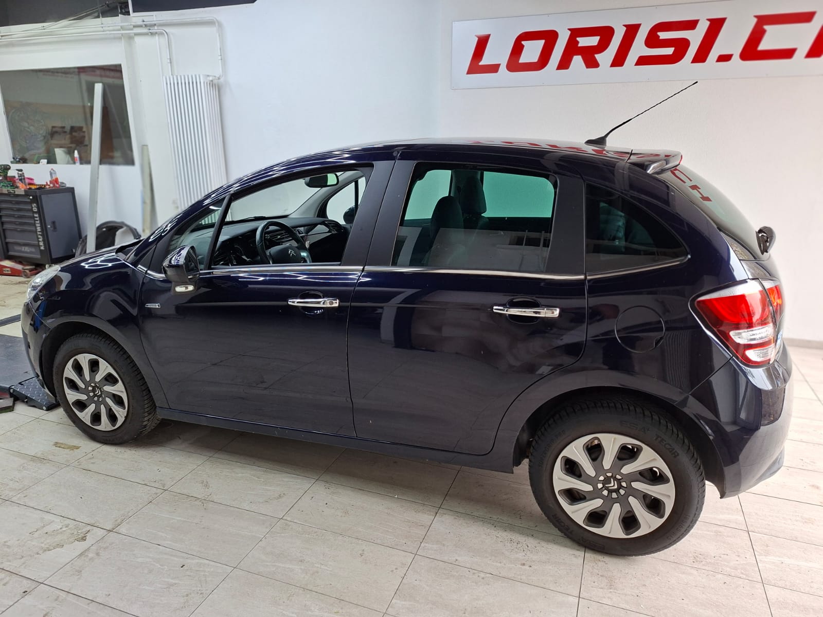 CITROEN C3 1.2i PureTech Feel Edition-image-9