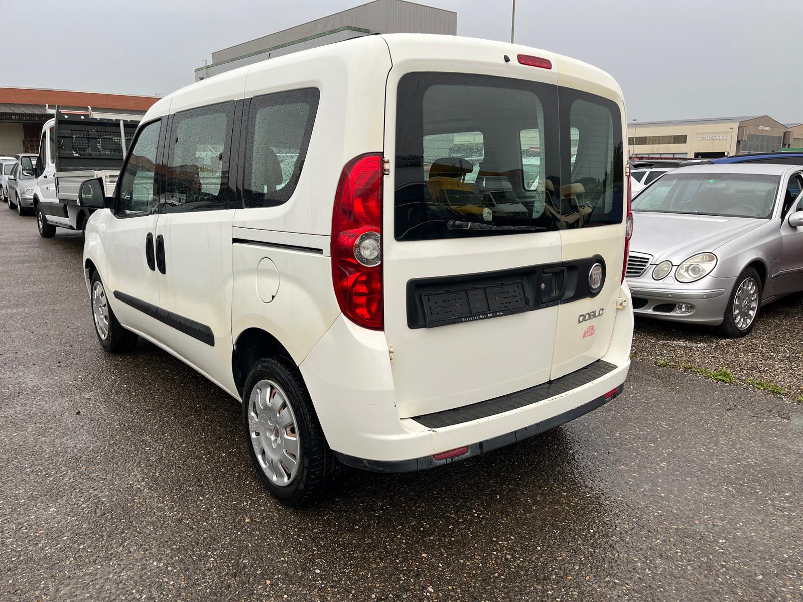 FIAT Doblò 1.4 Active-image-5