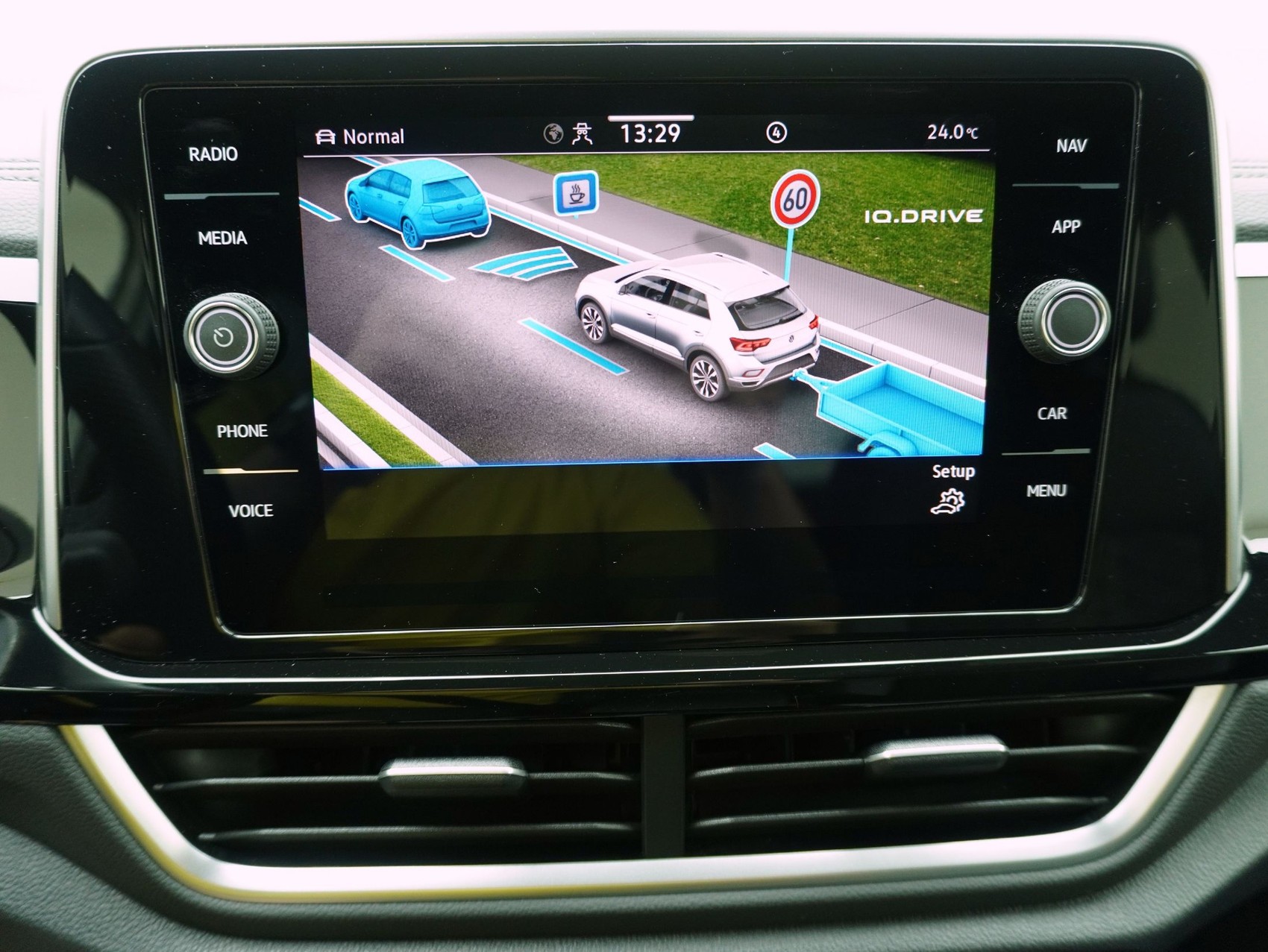 VW T-Roc 2.0 TSI DSG R-Line 4Motion-image-19