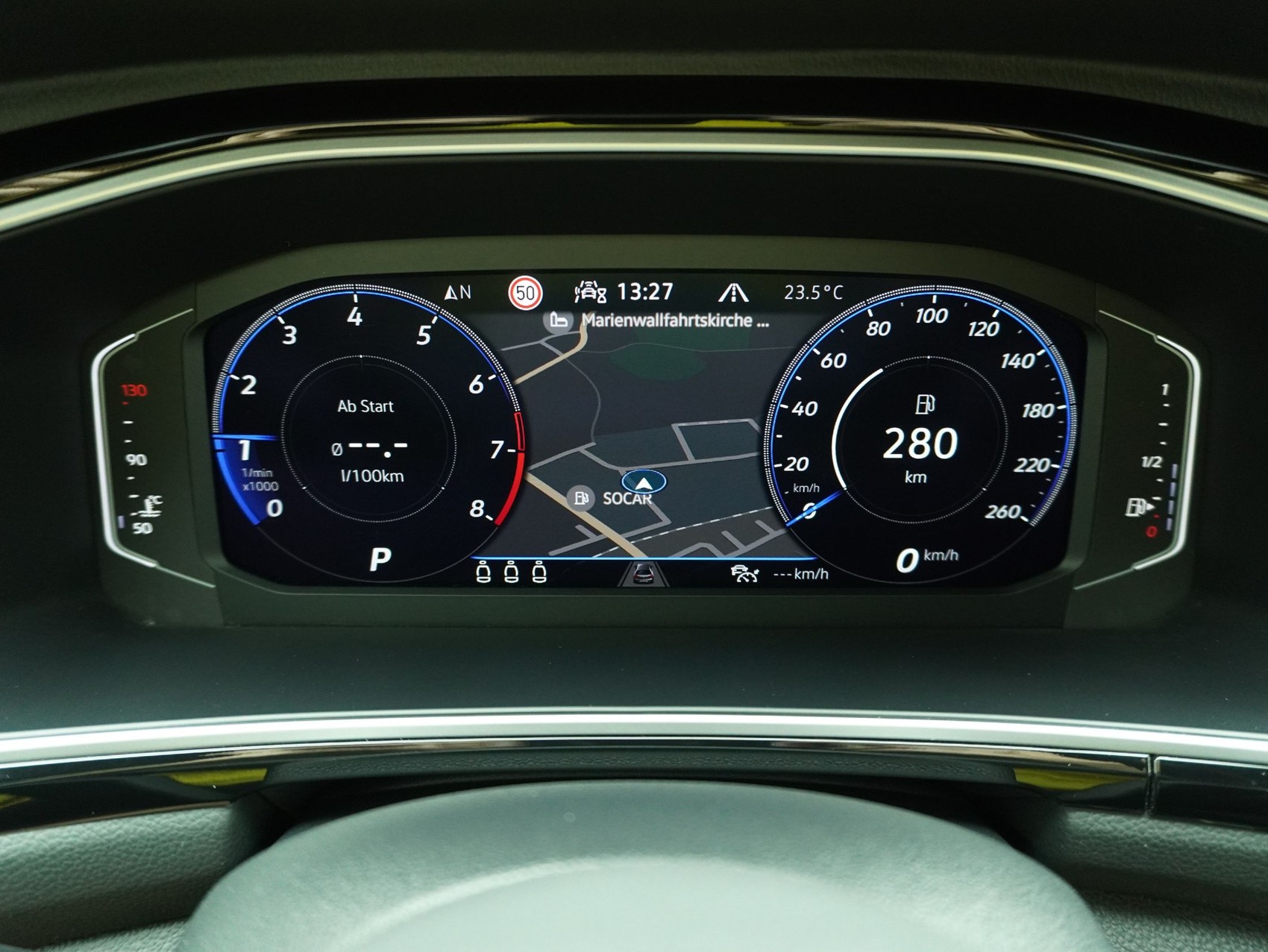 VW T-Roc 2.0 TSI DSG R-Line 4Motion-image-13
