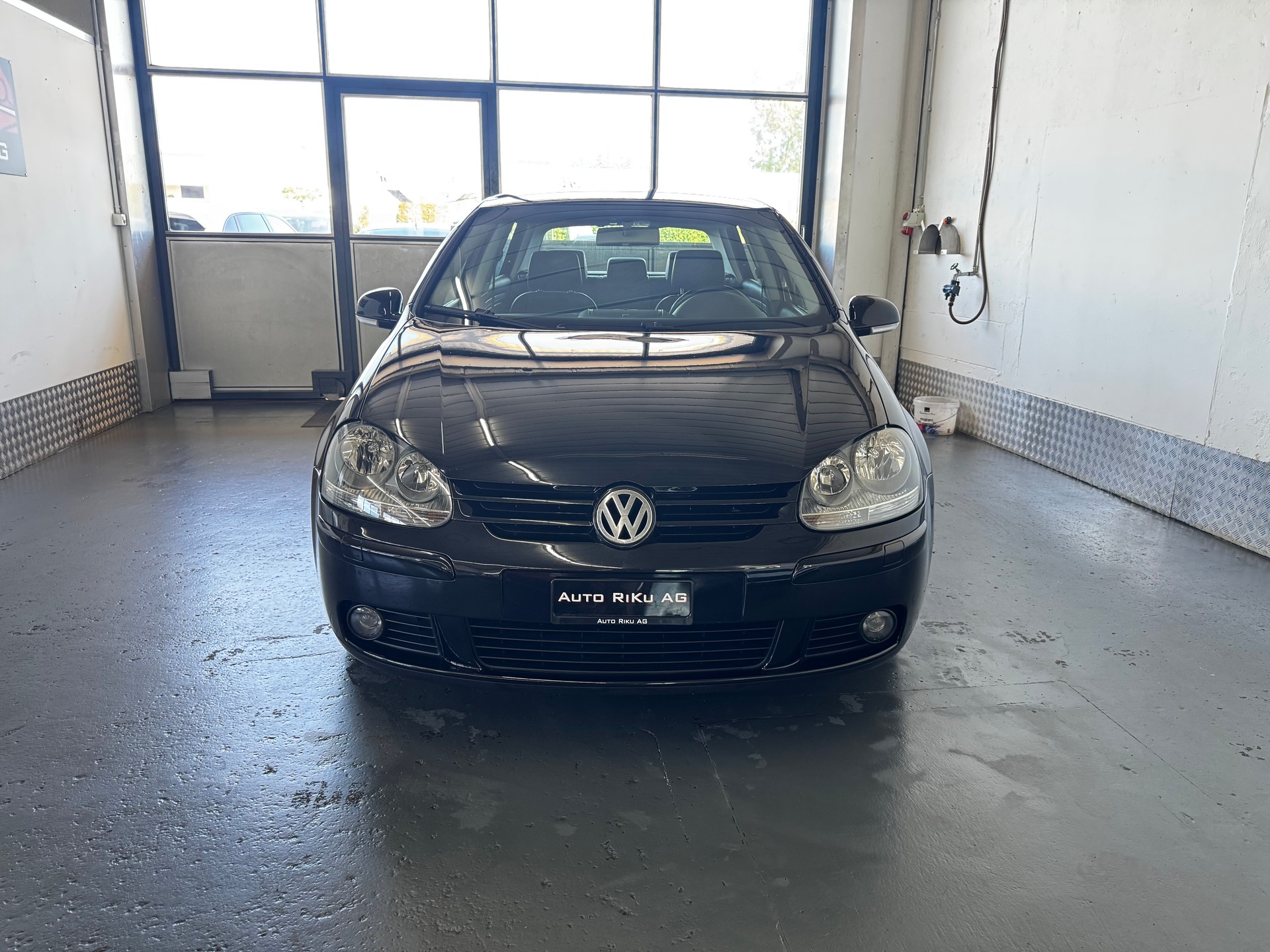 VW Golf 1.6 FSI Comfortline-image-4