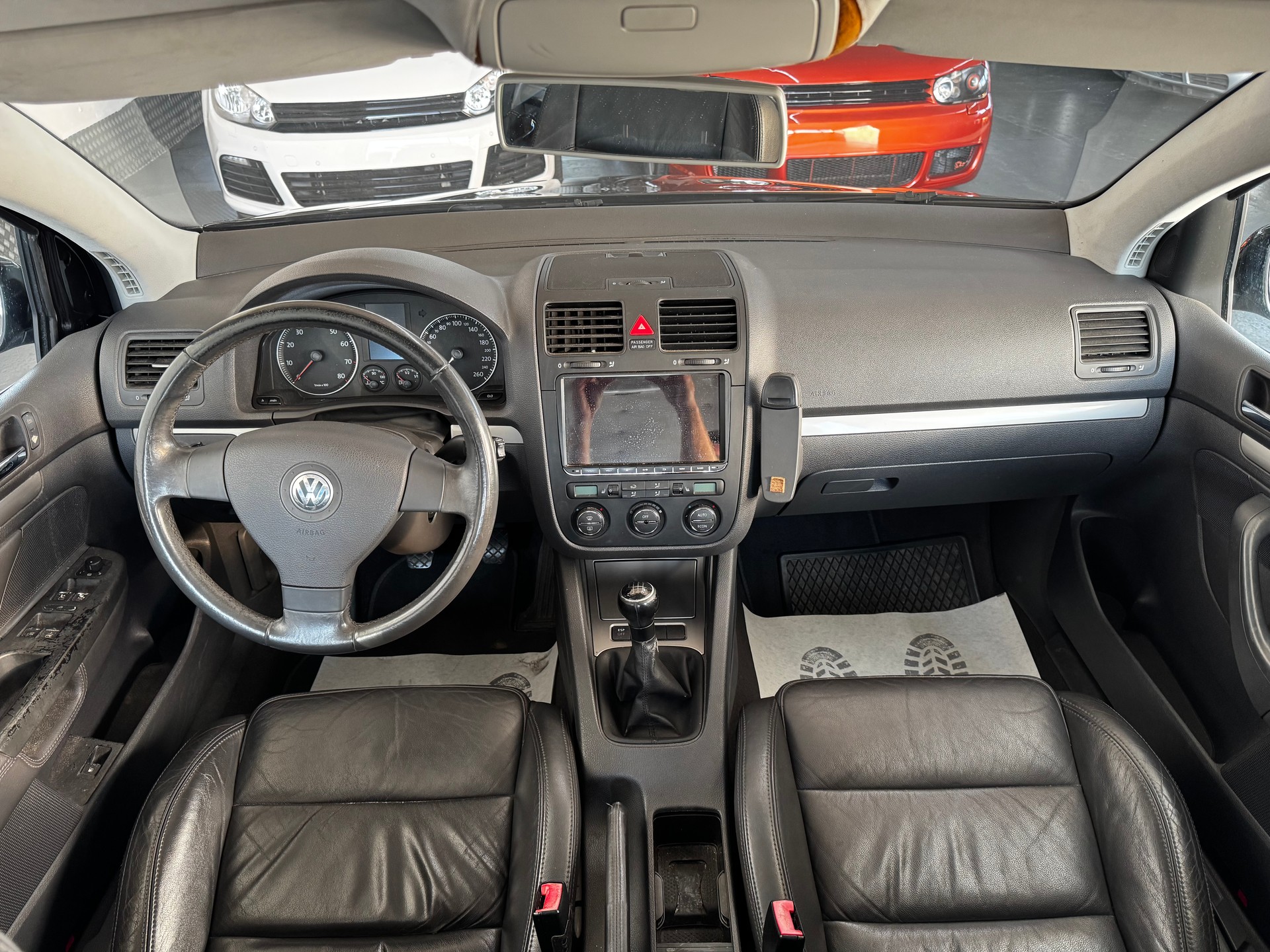 VW Golf 1.6 FSI Comfortline-image-15