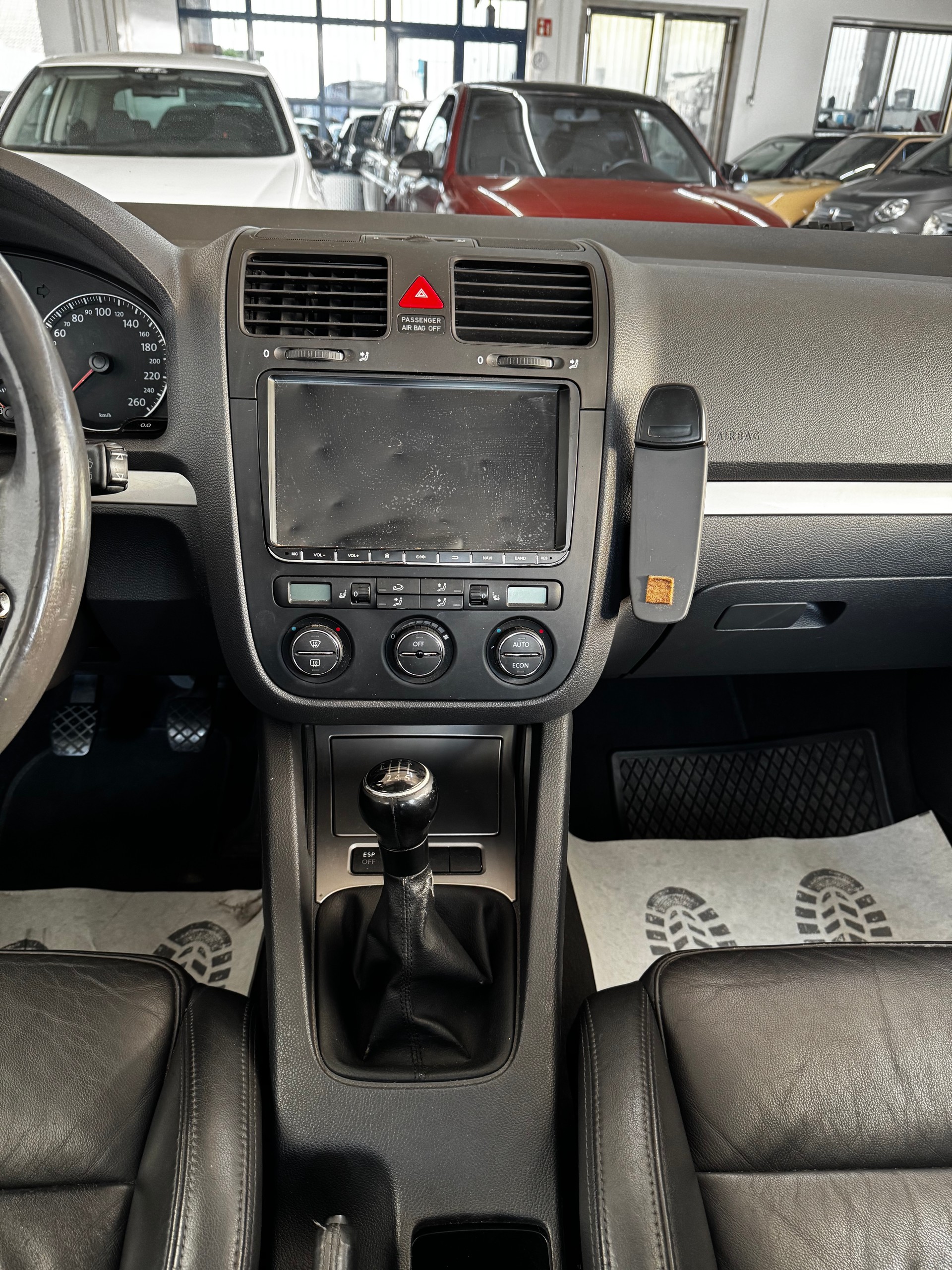 VW Golf 1.6 FSI Comfortline-image-16