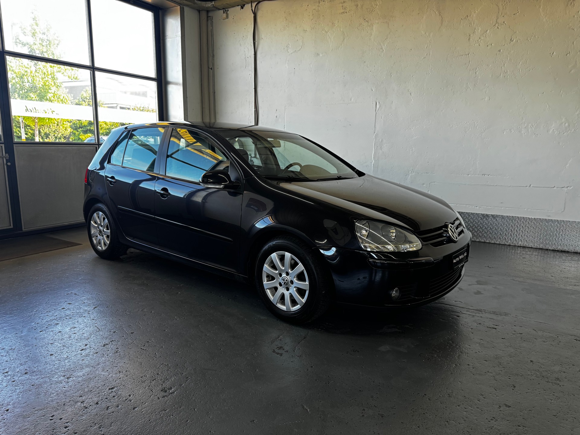 VW Golf 1.6 FSI Comfortline-image-2