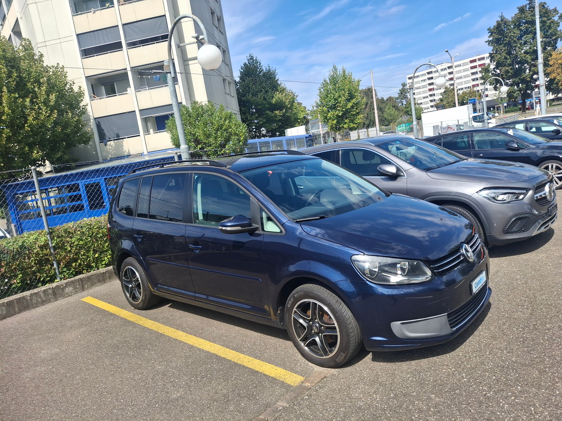 VW Touran 1.4 TSI Comfortline DSG-image-1