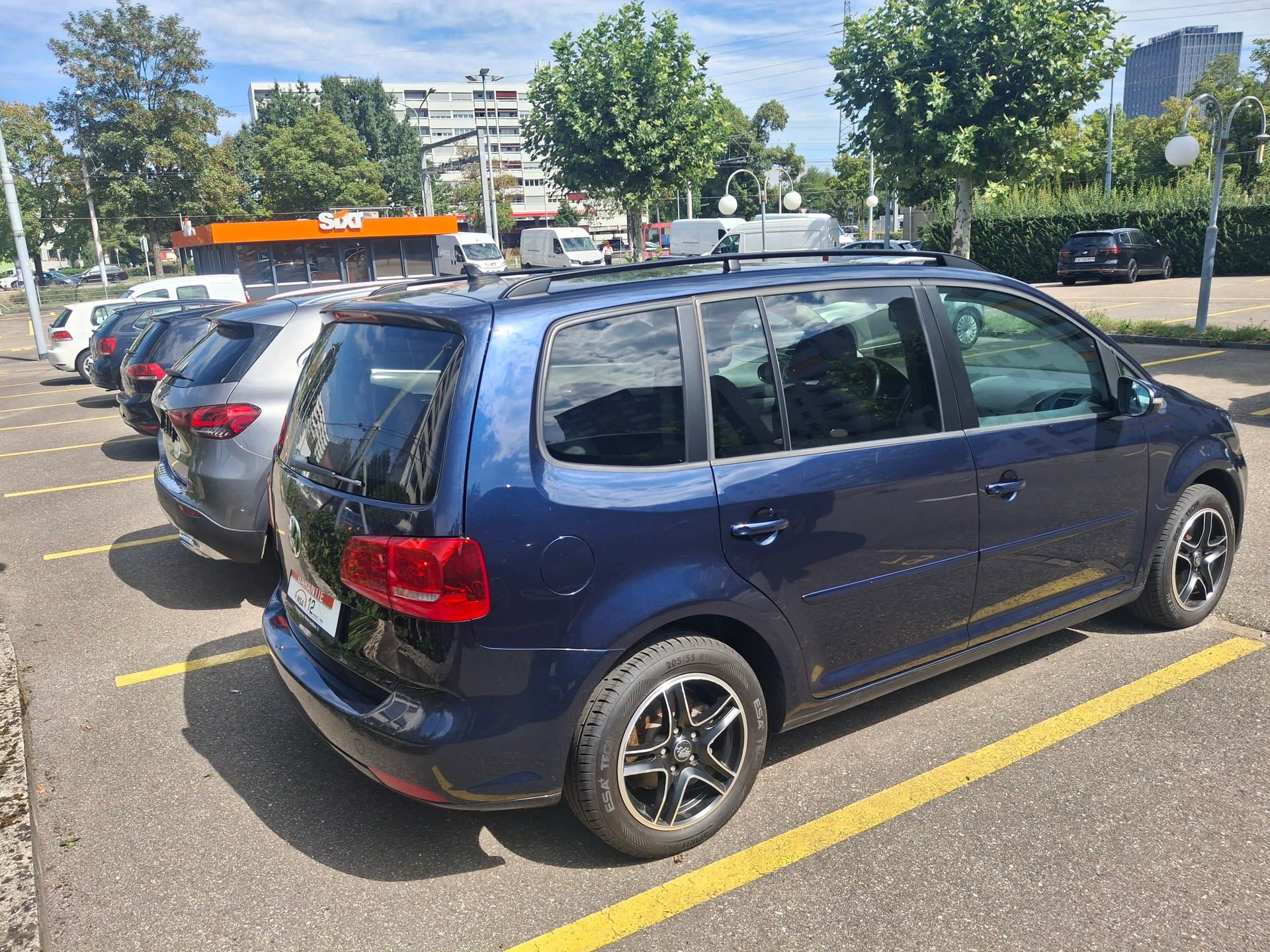 VW Touran 1.4 TSI Comfortline DSG-image-4