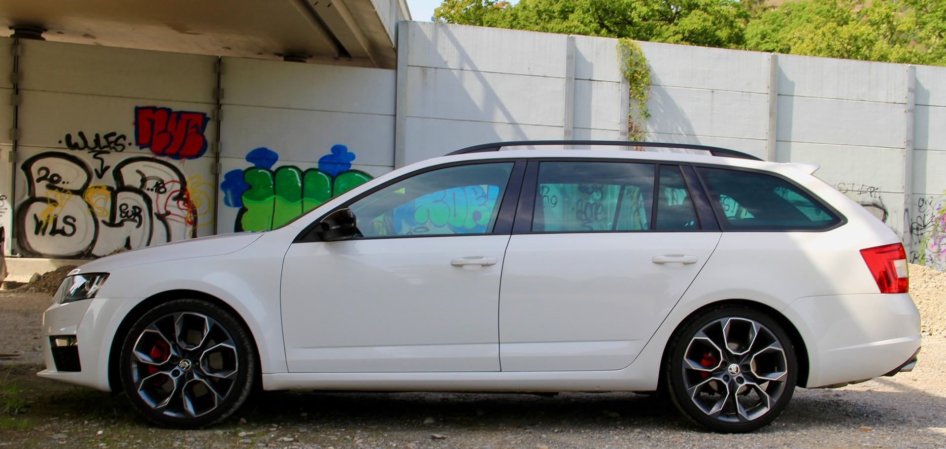 SKODA 2.0 TSI RS-image-7