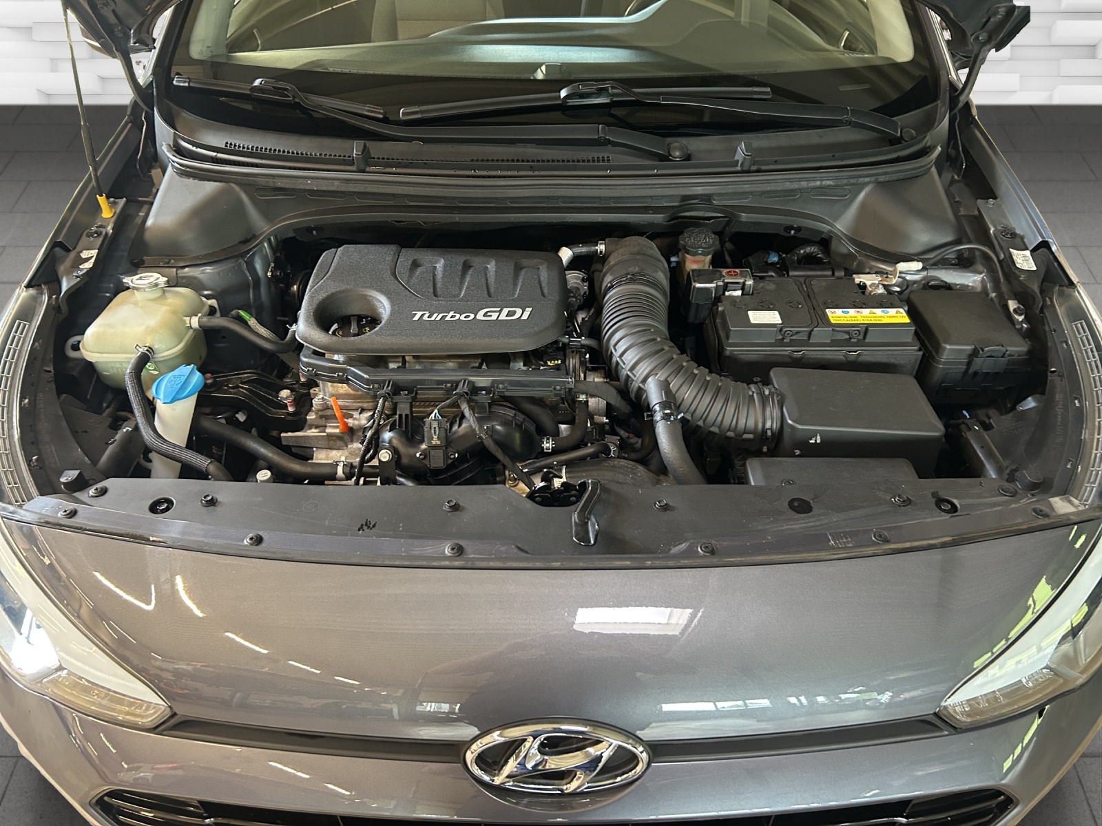 HYUNDAI i20 1.0 T-GDi Amplia-image-12
