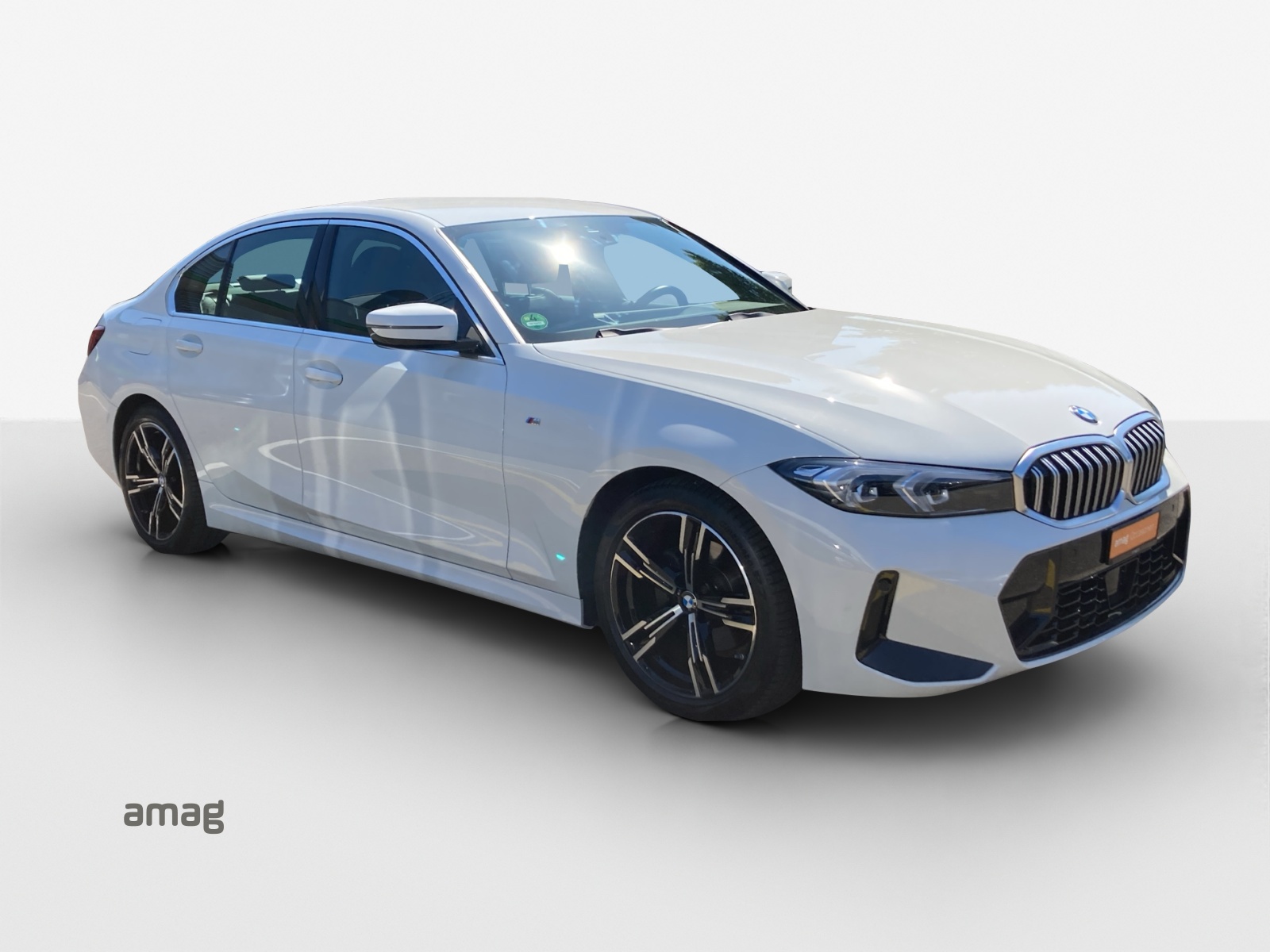 BMW 320d xDrive 48V Steptronic M Sport-image-5