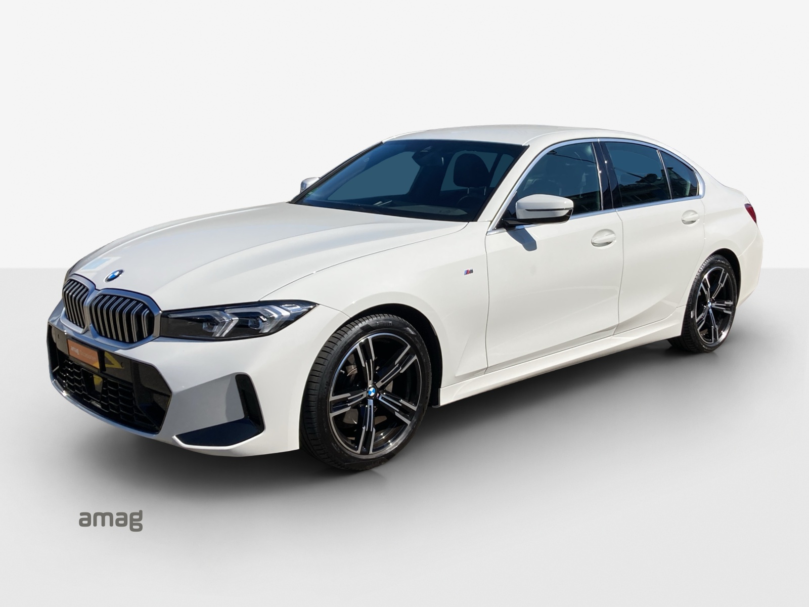 BMW 320d xDrive 48V Steptronic M Sport-image-0