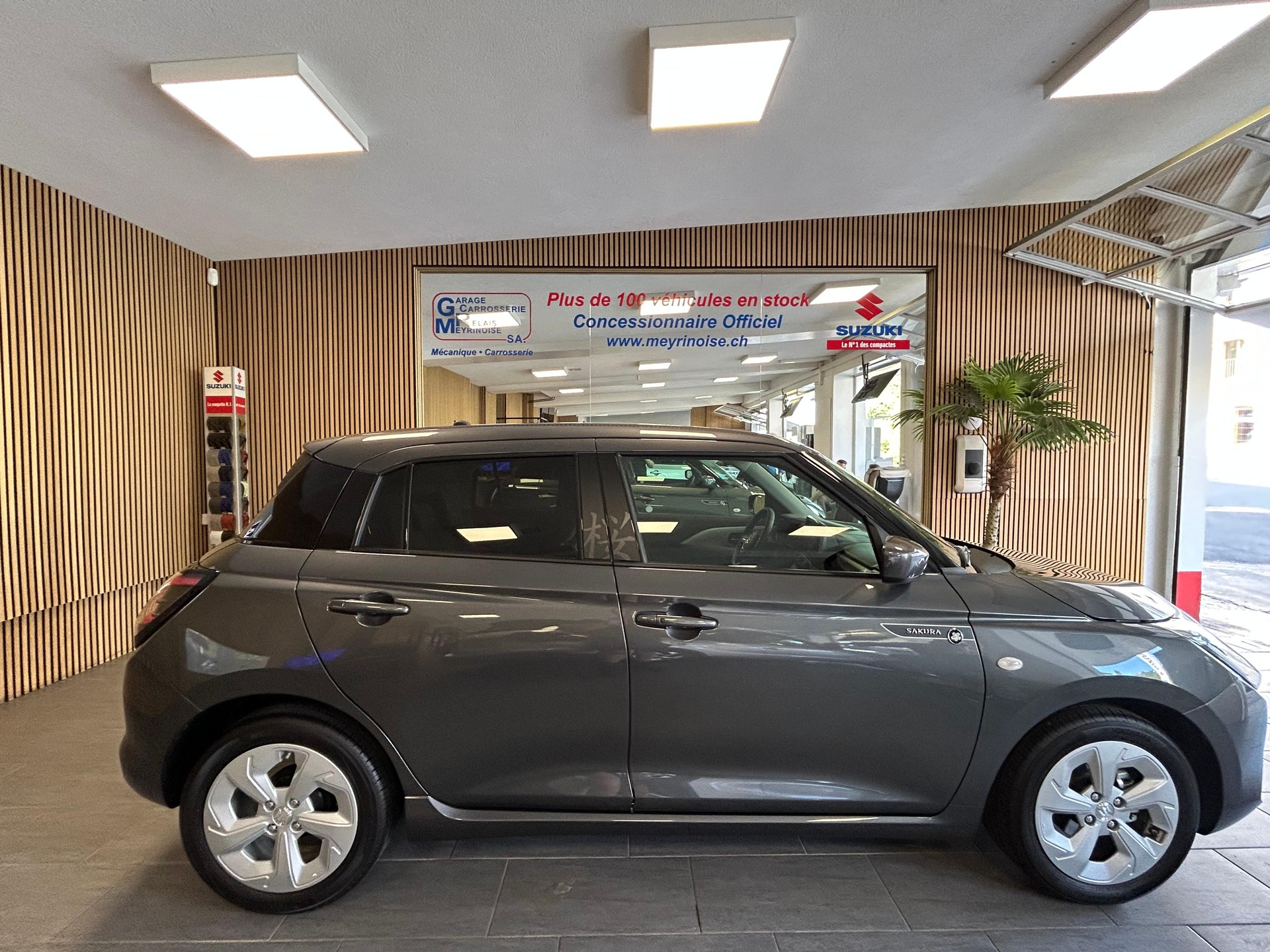 SUZUKI Swift 1.2 Sakura Hybrid-image-0