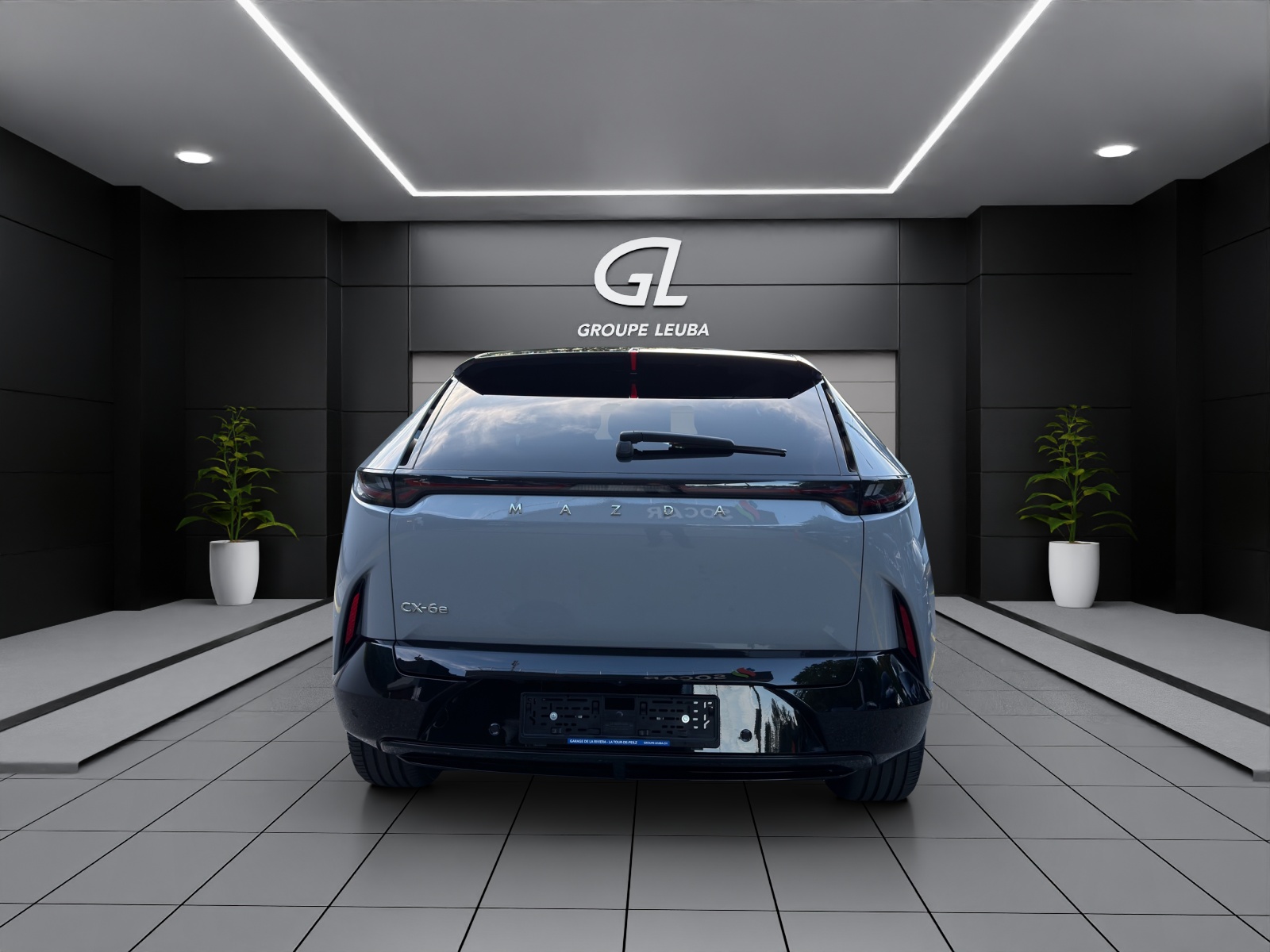 MAZDA CX-6e Takumi-image-4