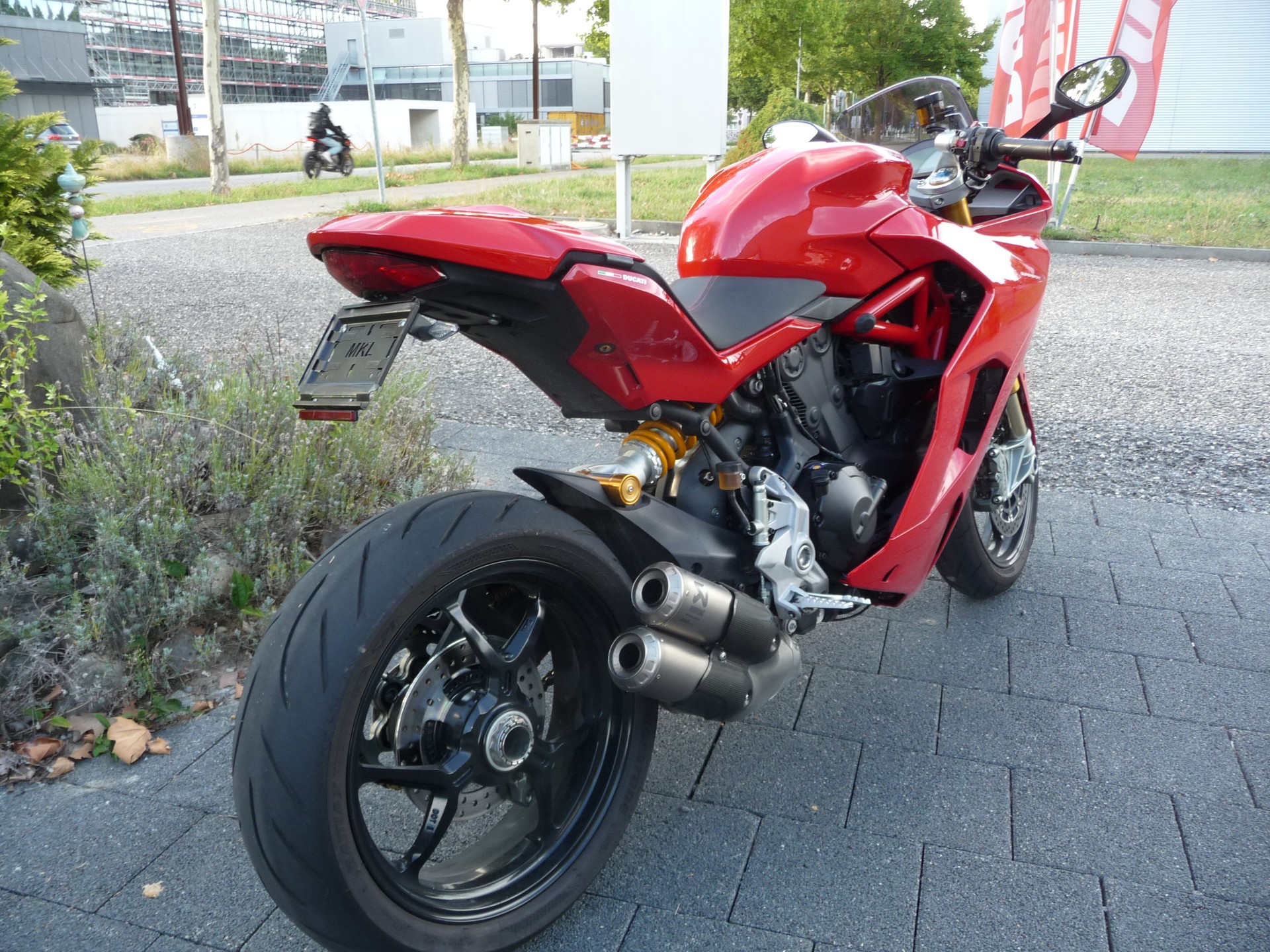 DUCATI 950 Supersport S-showroom-element-3